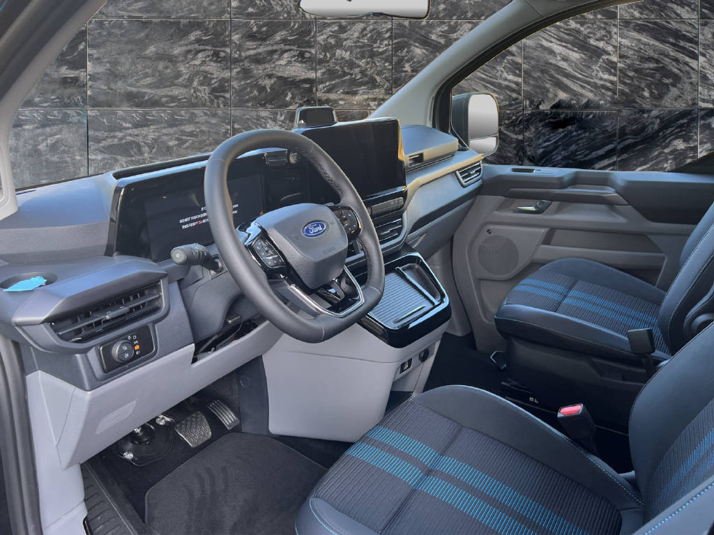 FORD Tourneo Custom Bus 320 L1 2.0 EcoBlue 170 Sport 4x4 - 7