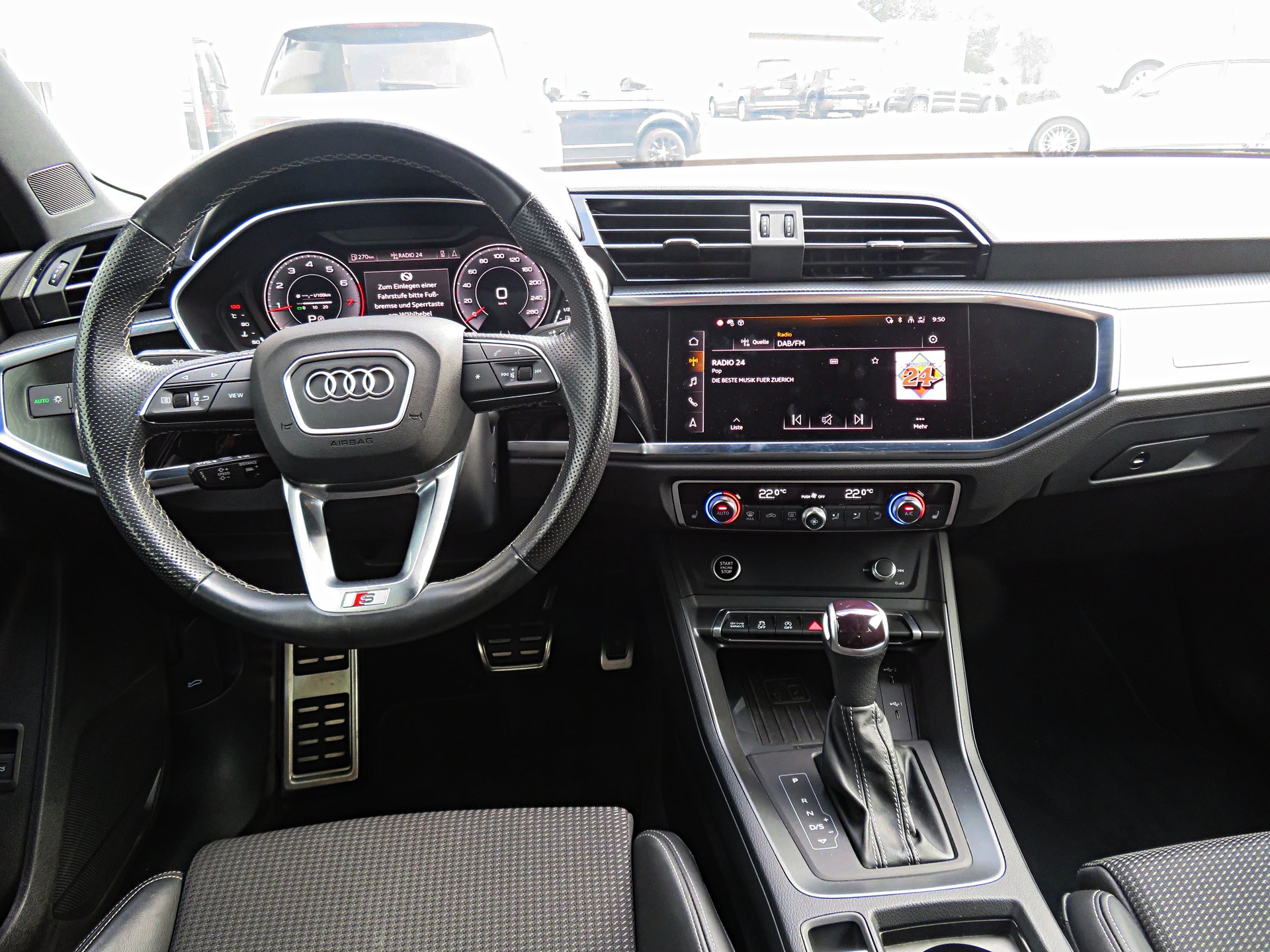 AUDI Q3 40 TFSI S line quattro S-tronic - 5
