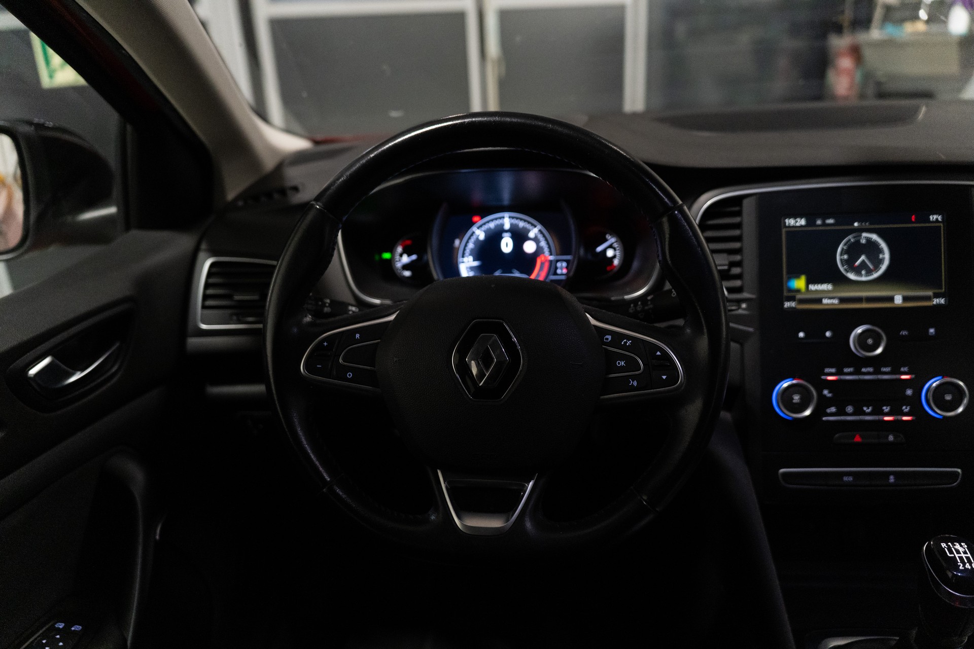 RENAULT Mégane Grandtour 1.5 dCi Zen - 13