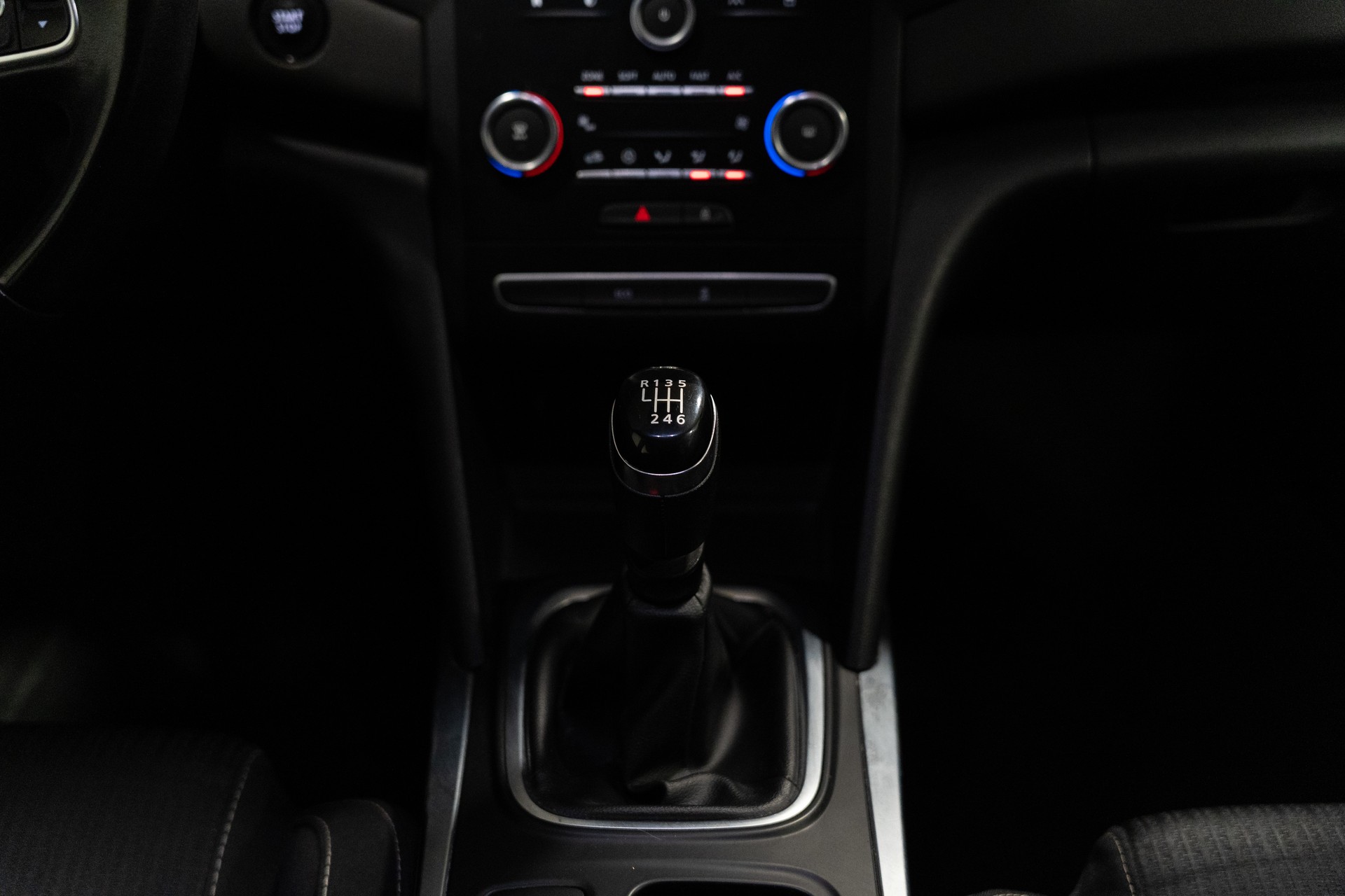 RENAULT Mégane Grandtour 1.5 dCi Zen - 16