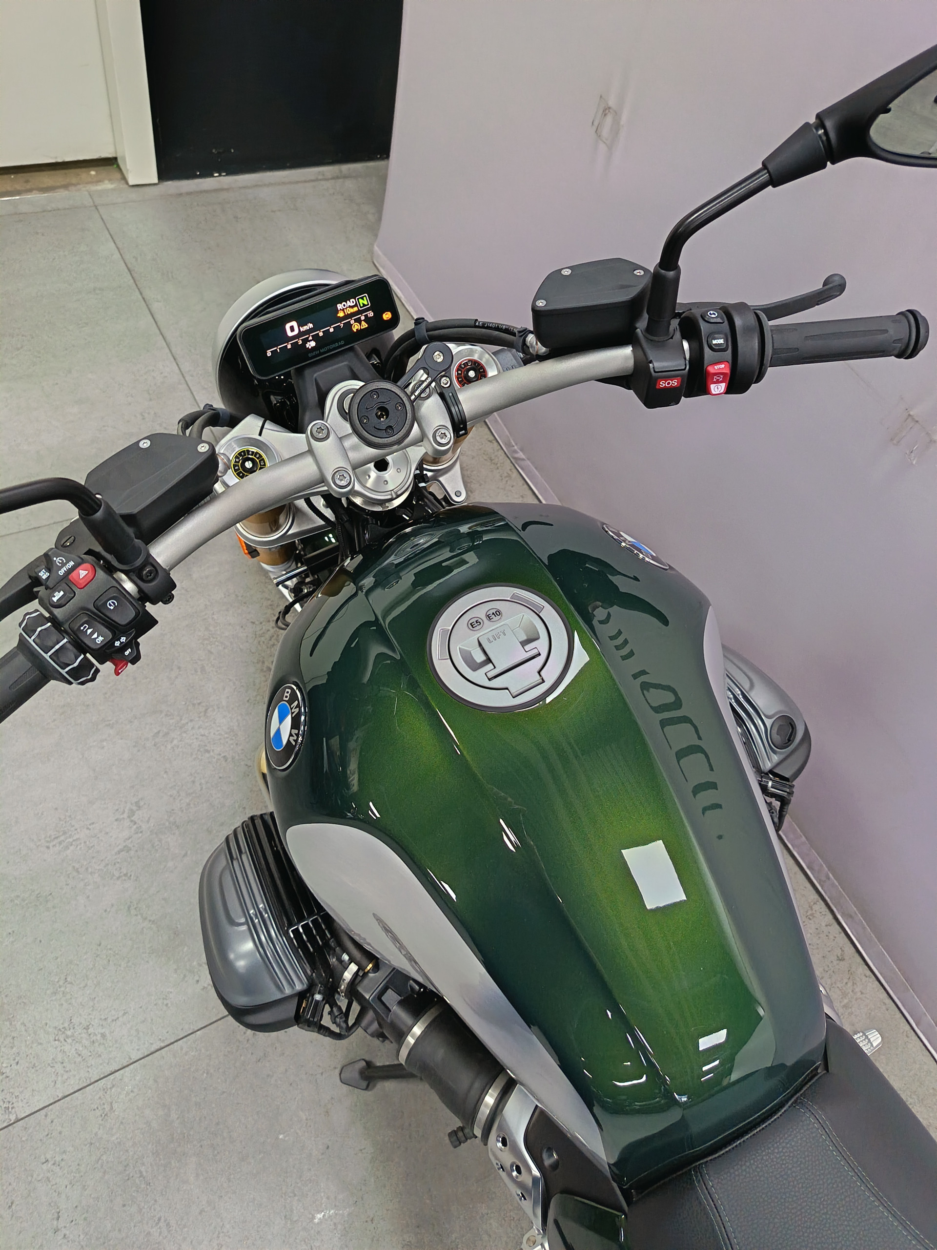 BMW R 12 nineT *** Leasing 3.9% *** - 5