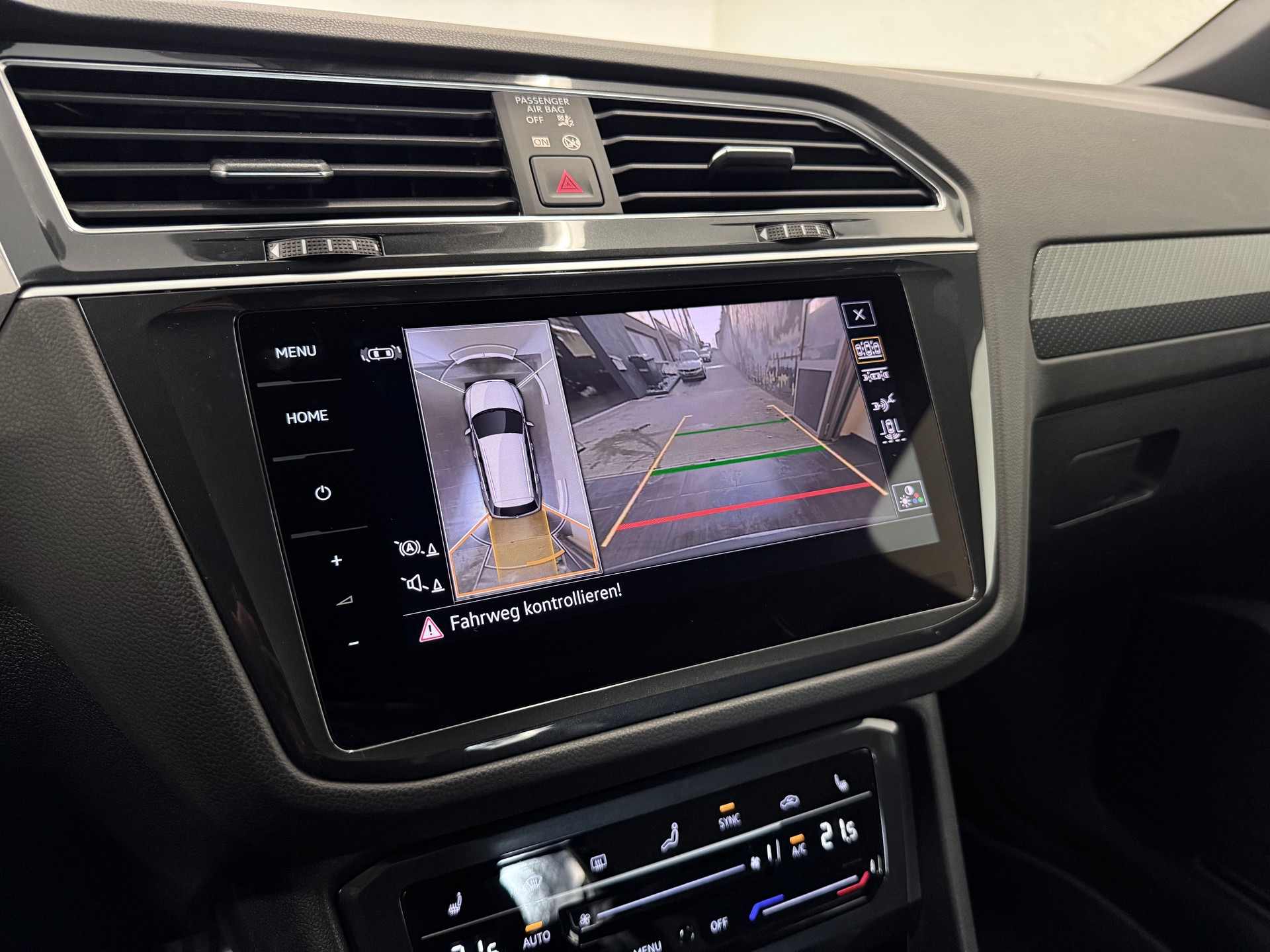 VW Tiguan 2.0TSI R 4Motion DSG - 27