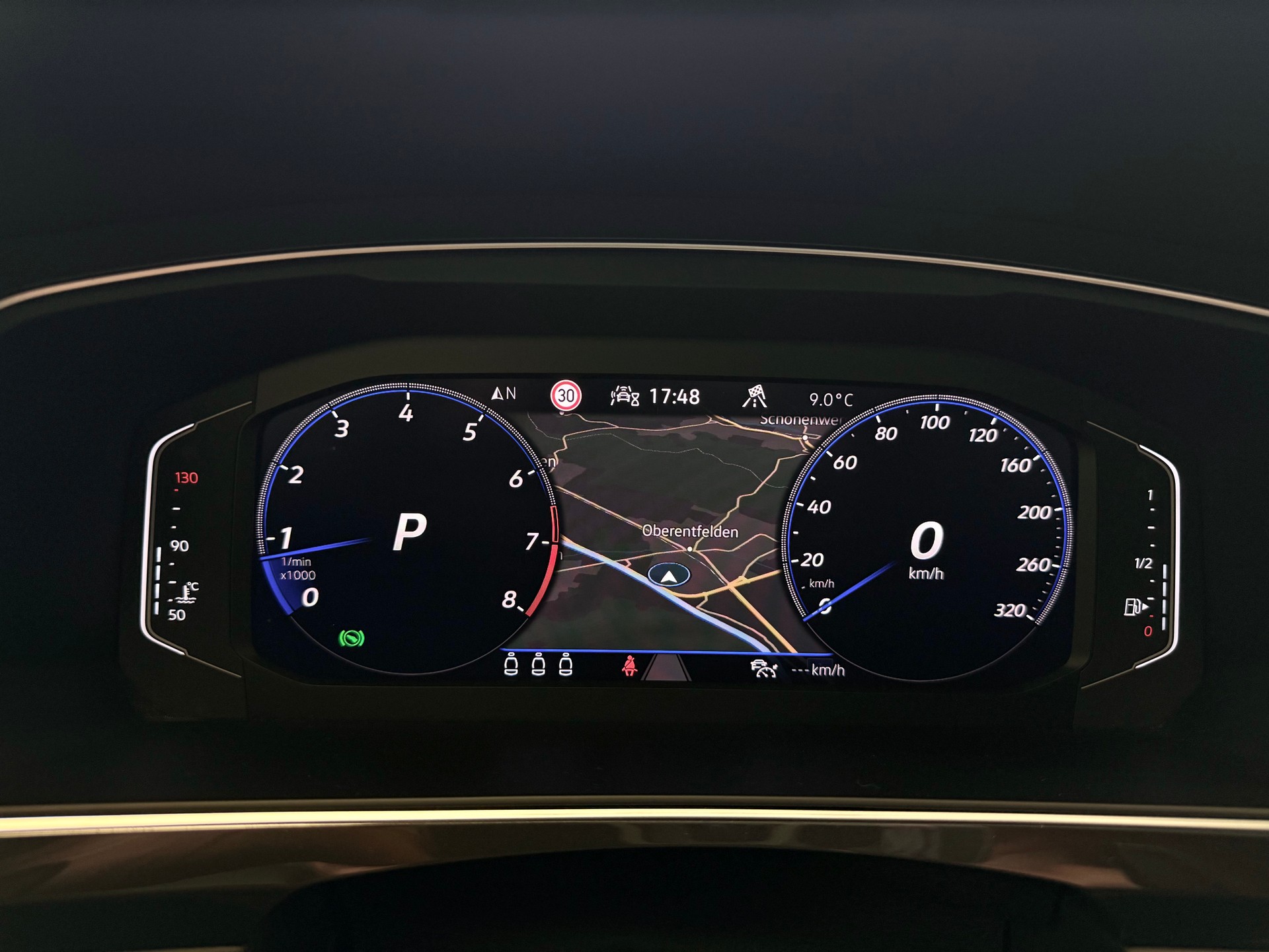 VW Tiguan 2.0TSI R 4Motion DSG - 30