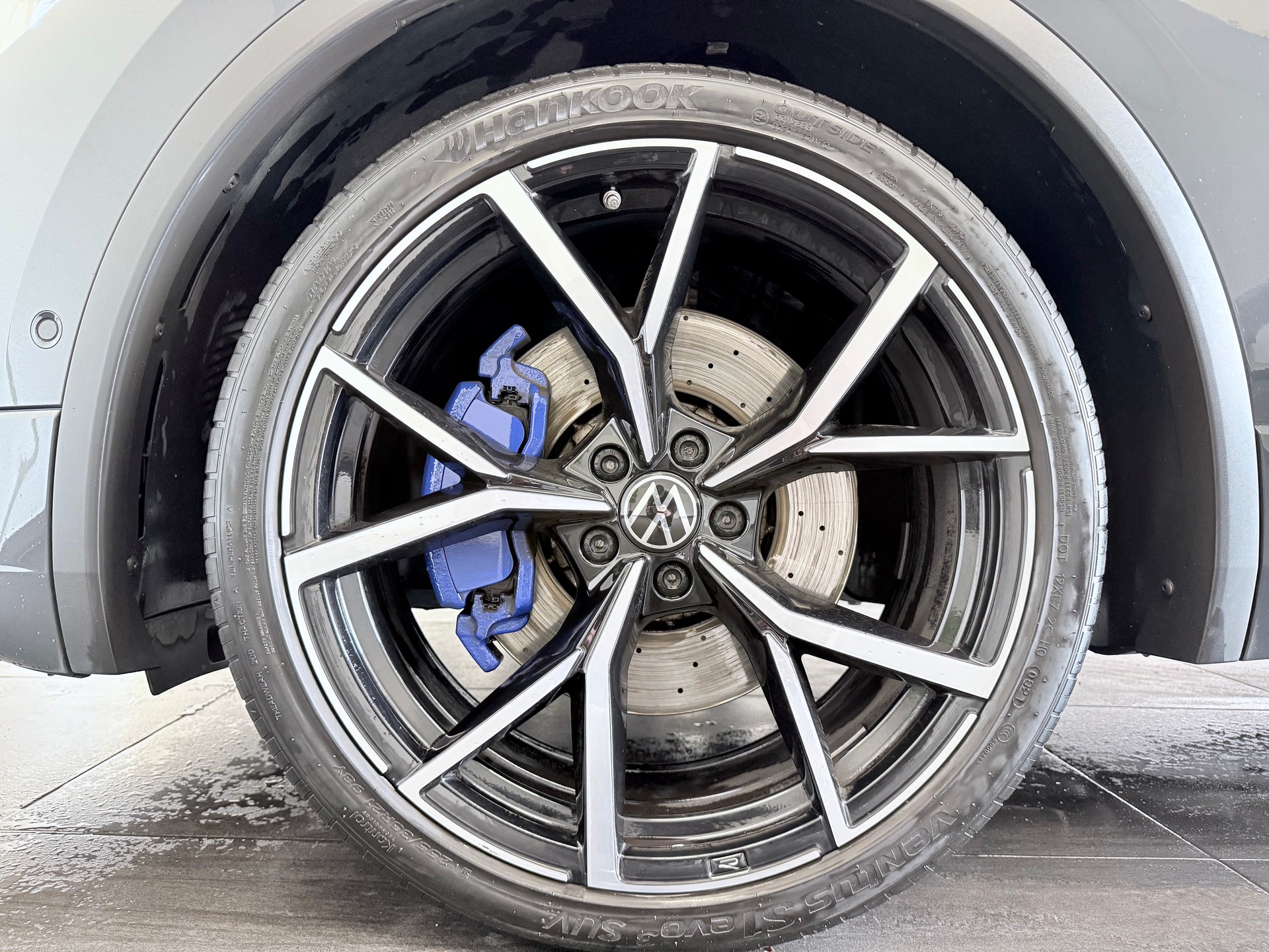 VW Tiguan 2.0TSI R 4Motion DSG - 6