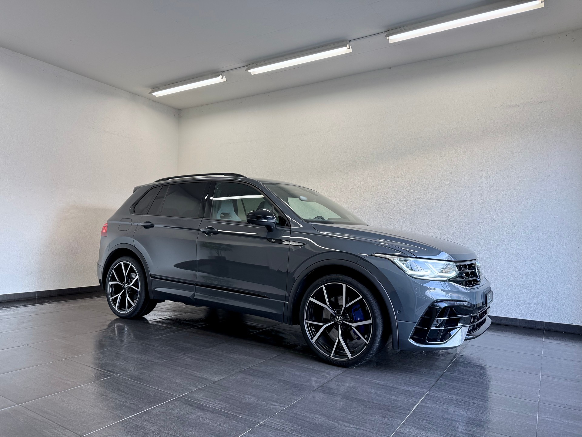 VW Tiguan 2.0TSI R 4Motion DSG