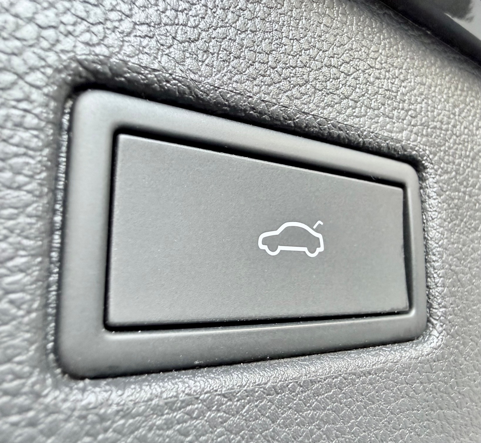 VW Tiguan 2.0TSI R 4Motion DSG - 13