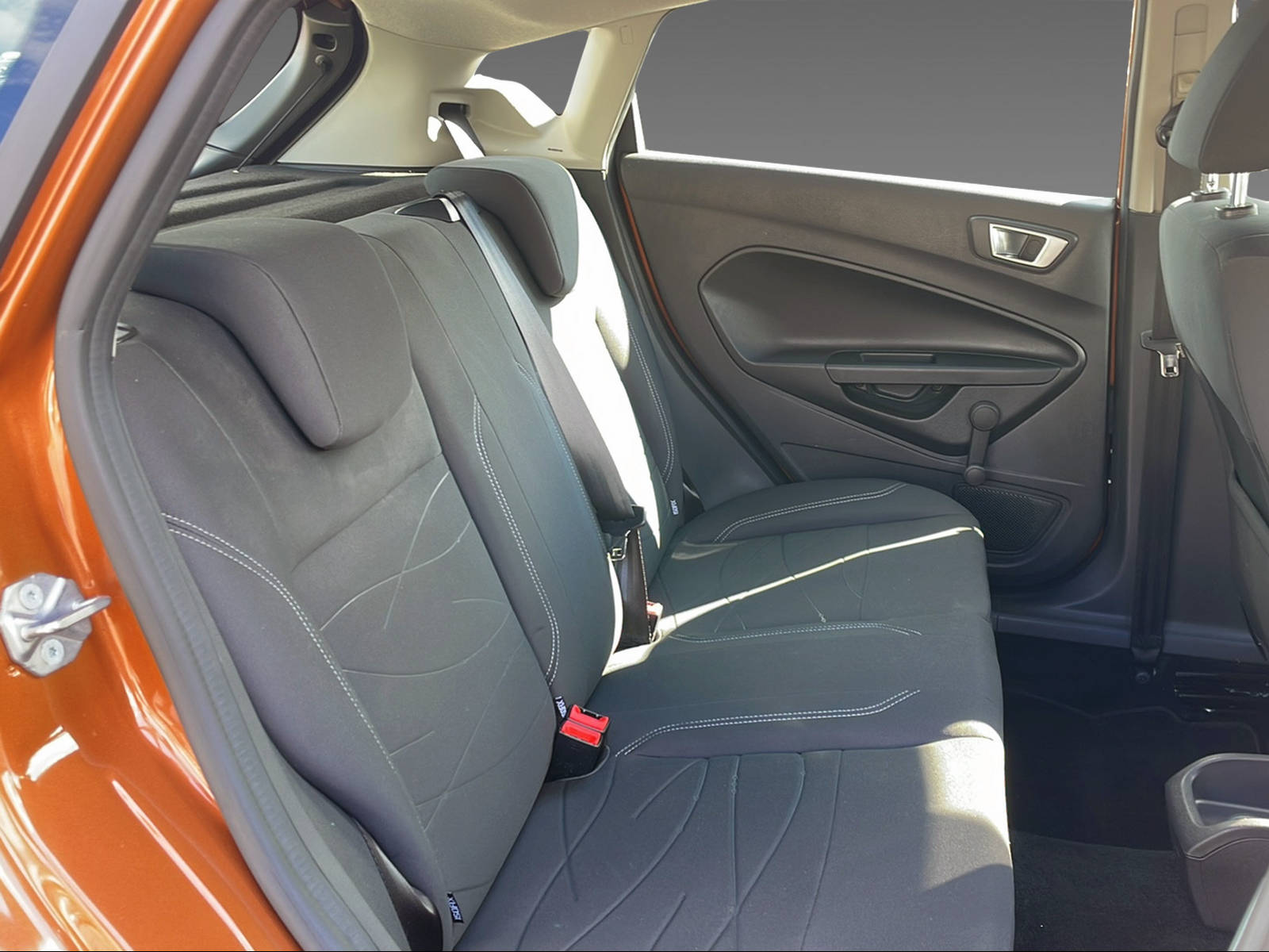 FORD Fiesta 1.0 EcoB 100 Trend - 10