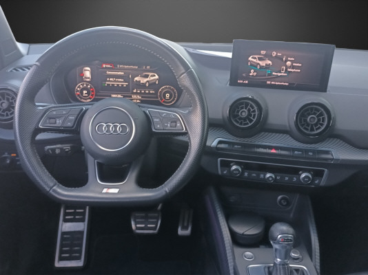 AUDI Q2 2.0 TFSI sport quattro - 9
