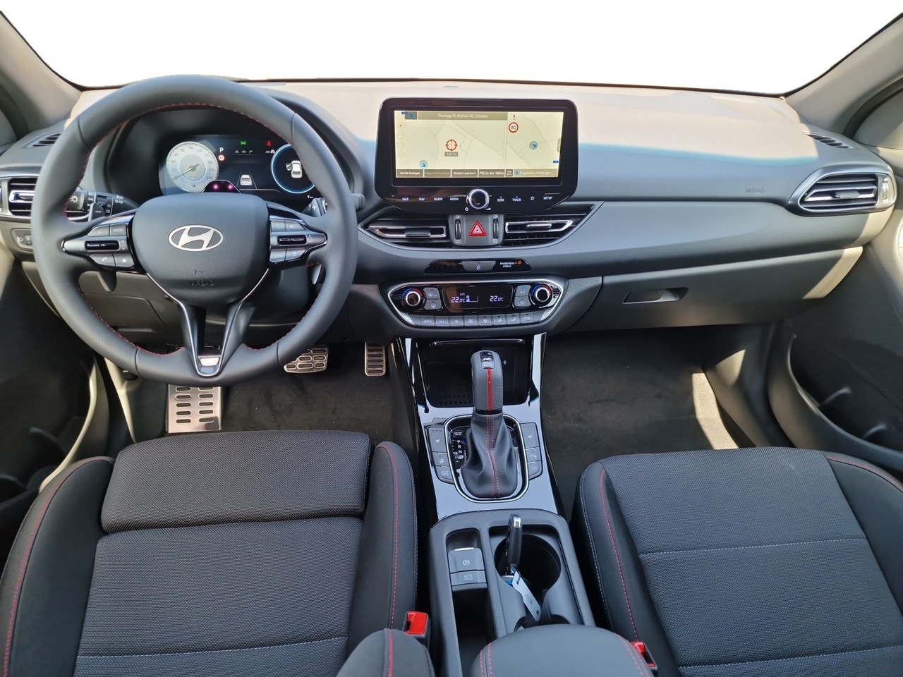hyundai Gallery 16