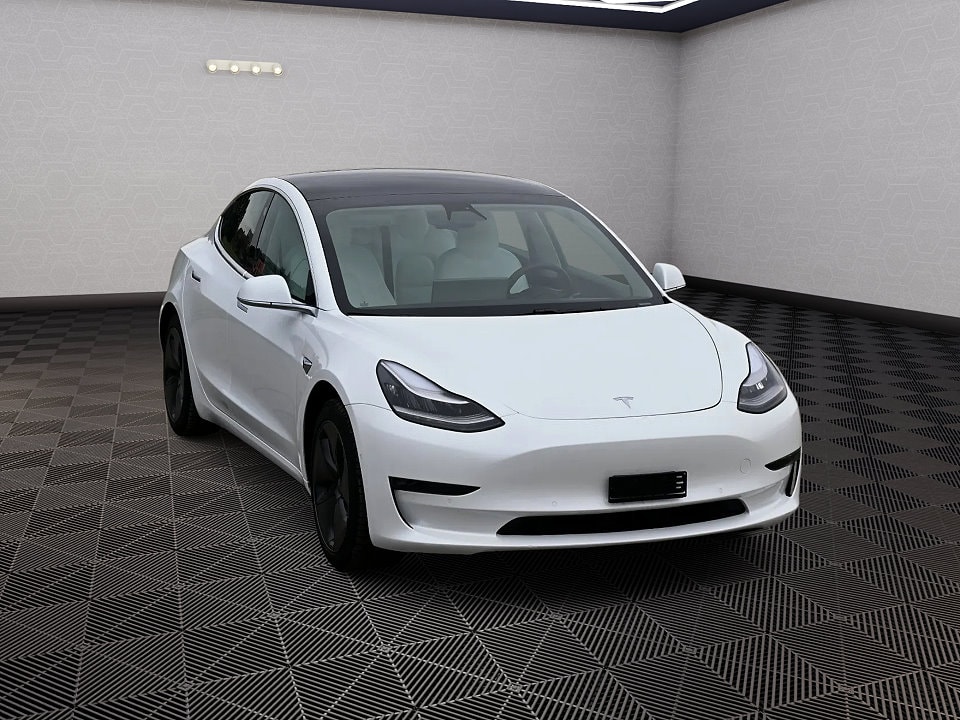 TESLA Model 3 Long Range Dual Motor AWD - 2