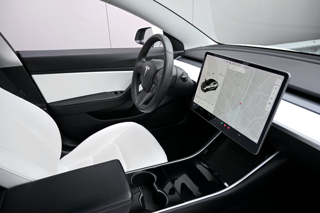 TESLA Model 3 Long Range Dual Motor AWD - 7