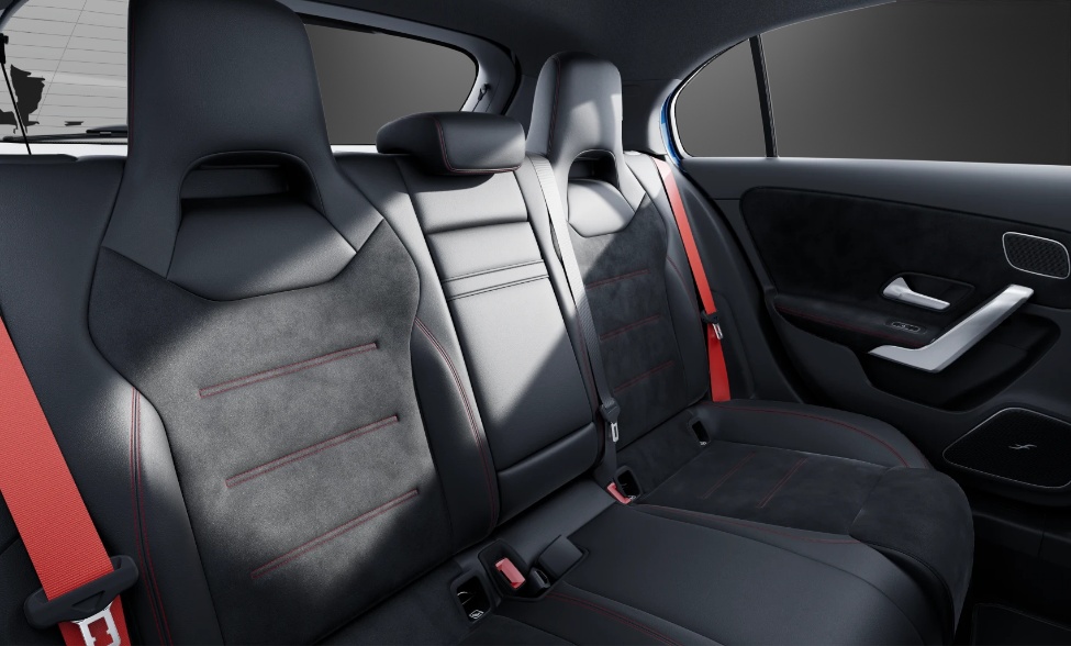 MERCEDES-BENZ A AMG 45 S 4Matic+ 8G-DCT - 10
