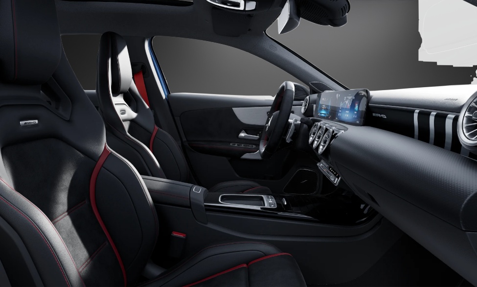 MERCEDES-BENZ A AMG 45 S 4Matic+ 8G-DCT - 9