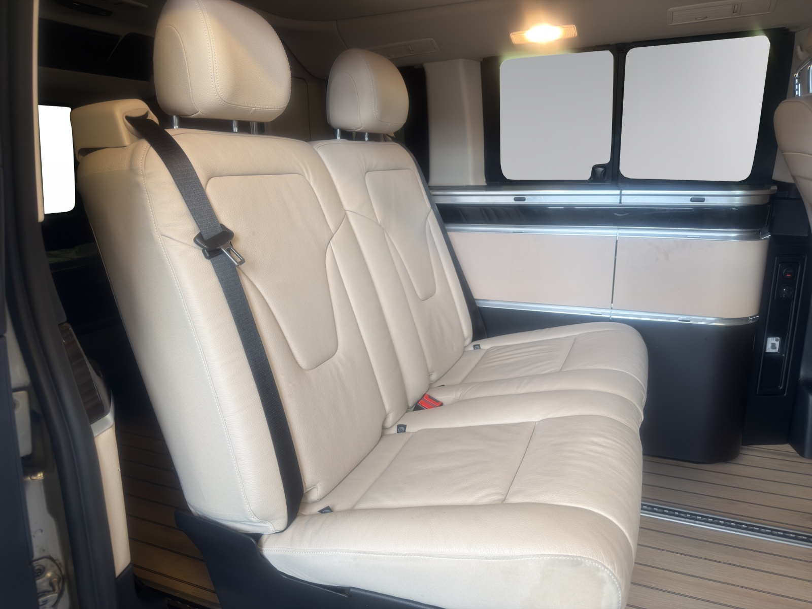 MERCEDES-BENZ Marco Polo 300 d 4M A - 13