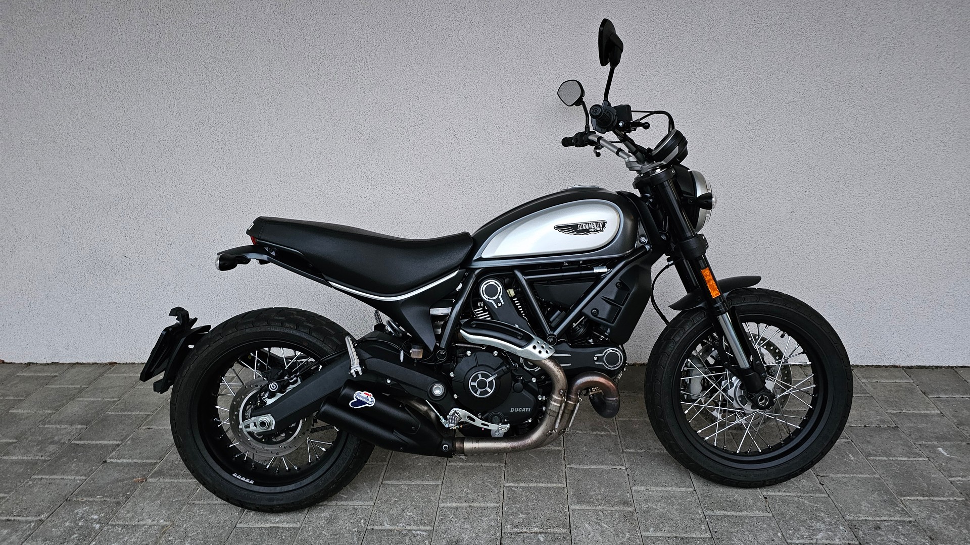 DUCATI Scrambler 800 Icon - 1