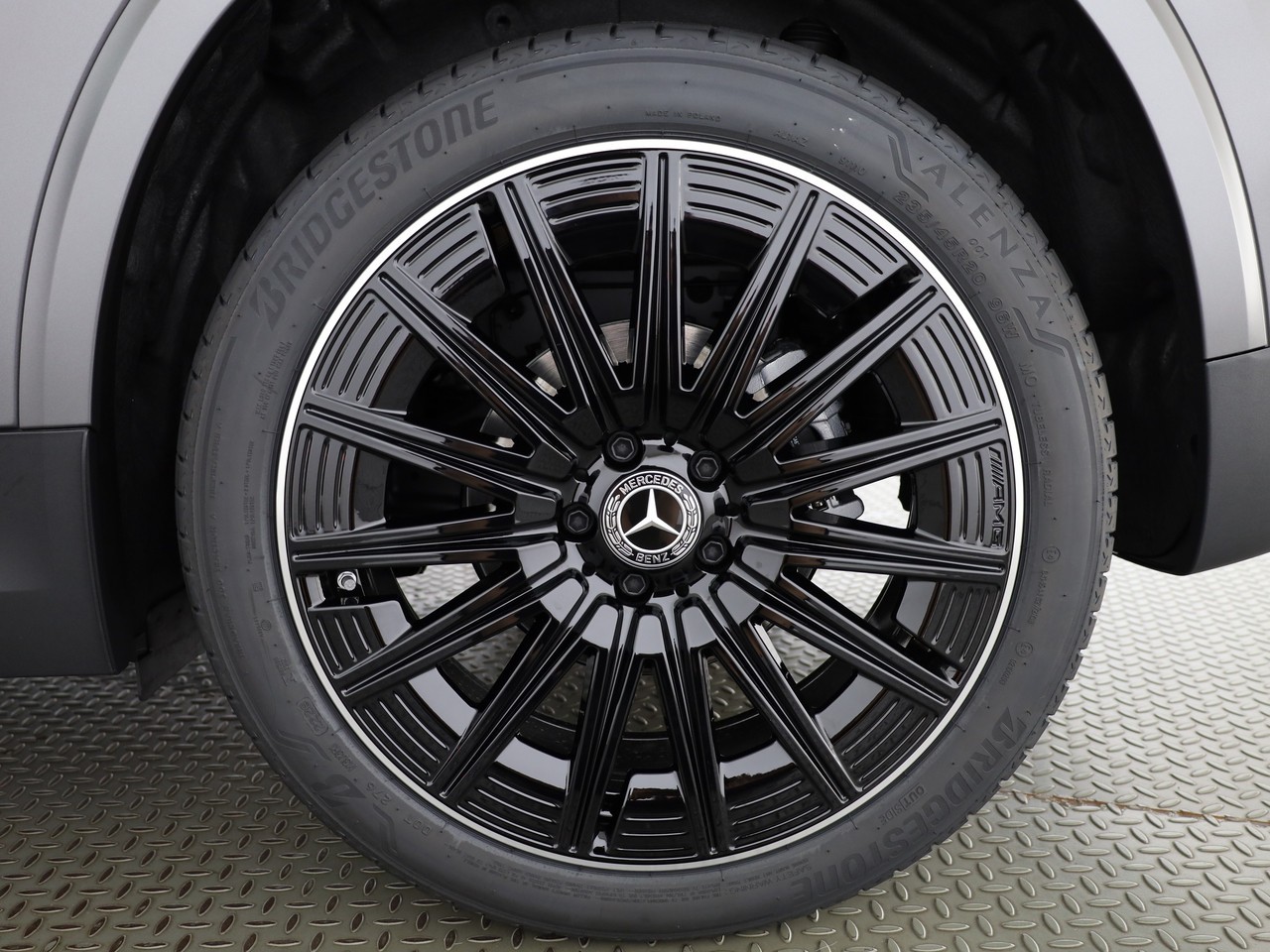 MERCEDES-BENZ GLA 200 Night Star 7G-DCT - 22