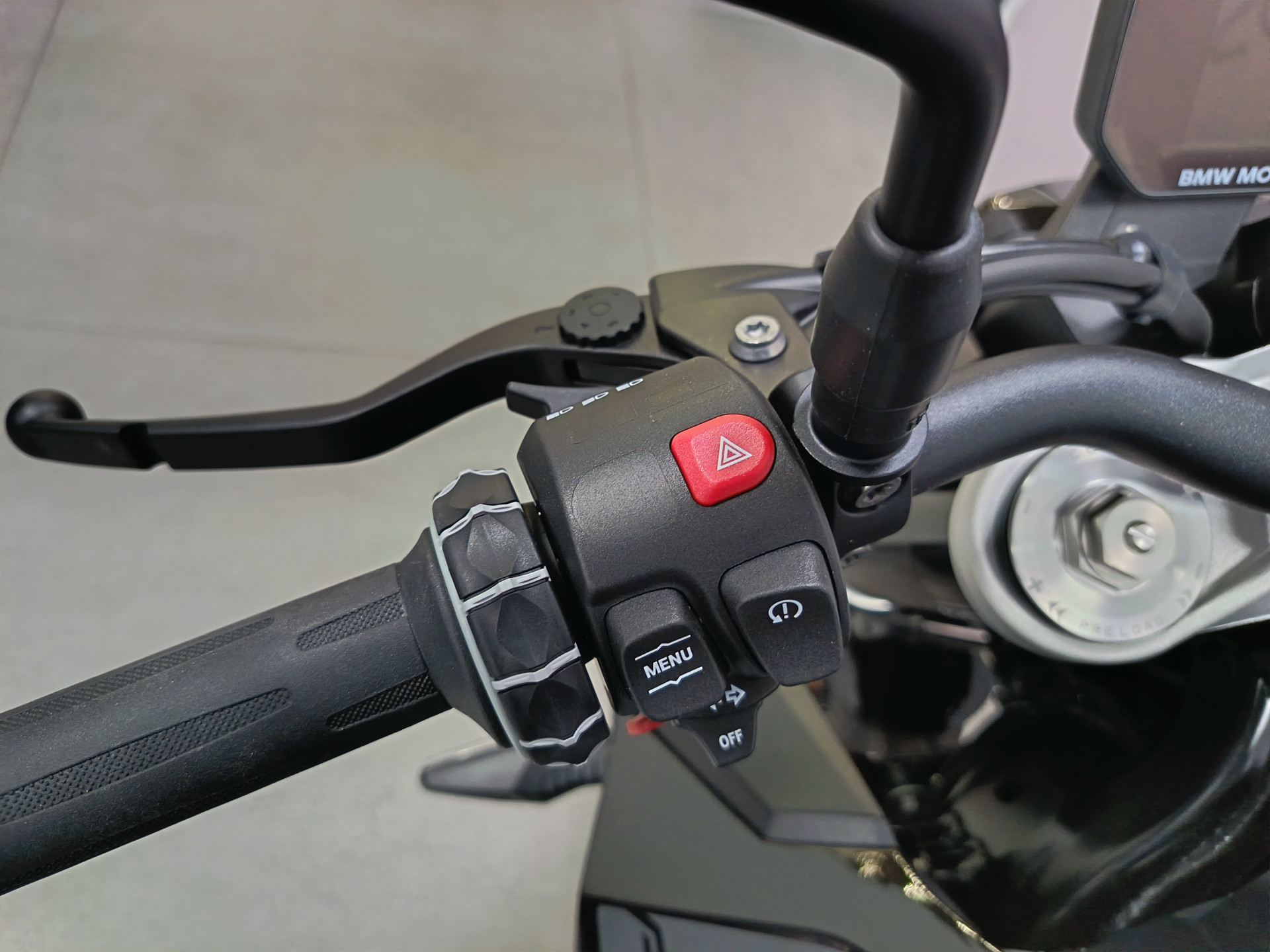 BMW F 900 R A2 Triple Black *** Leasing 3.9% *** - 7