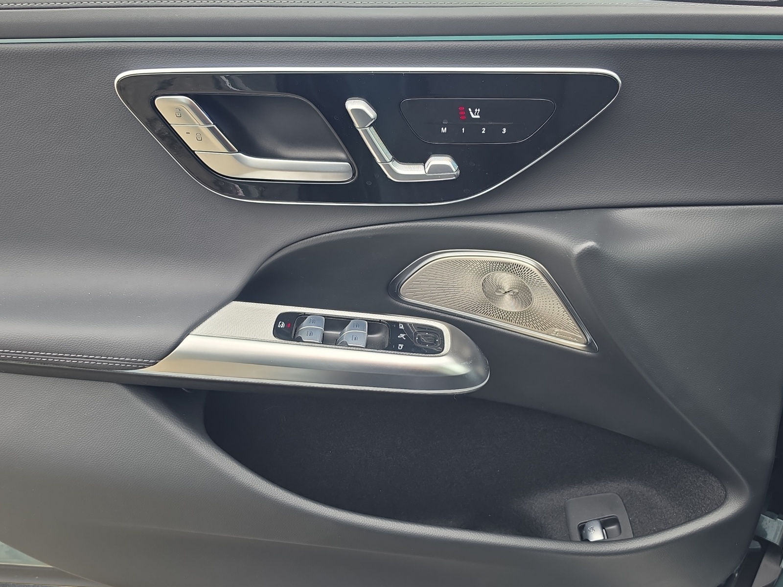 MERCEDES-BENZ E 220 d T 4Matic 9G-Tronic - 13