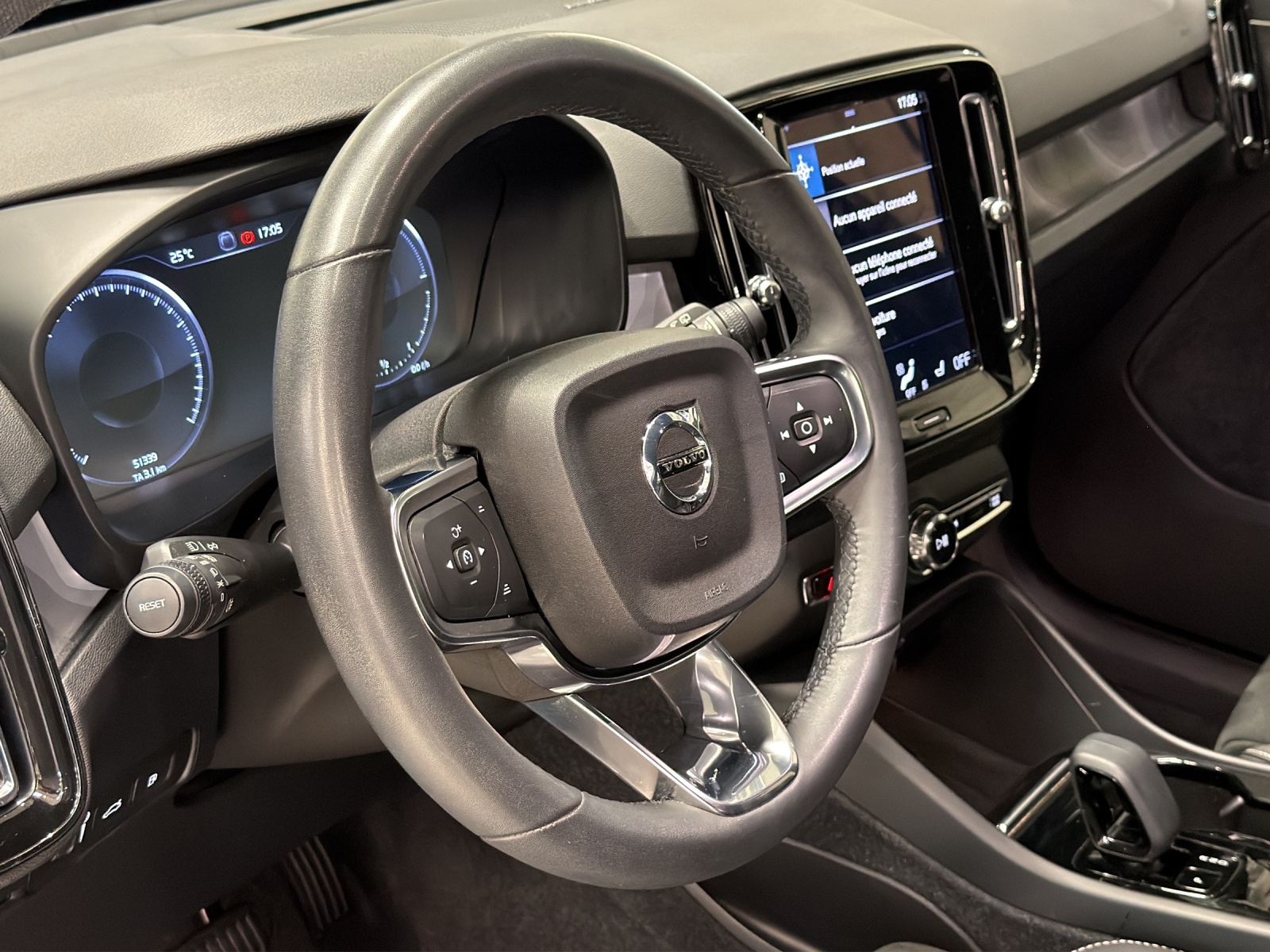 VOLVO XC40 1.5 T4 PiH Plus Dark - 9