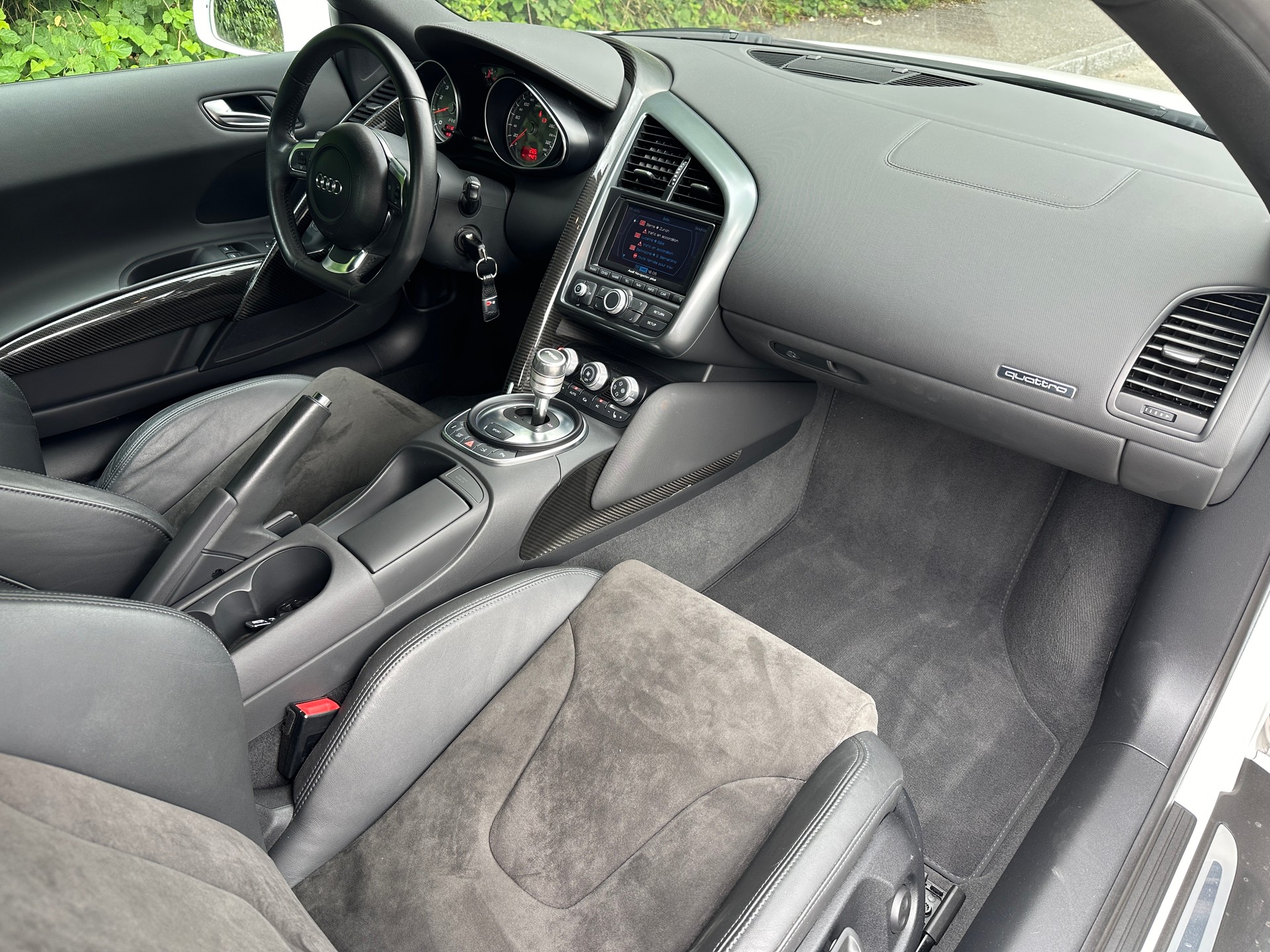 AUDI R8 Coupé 4.2 - 13