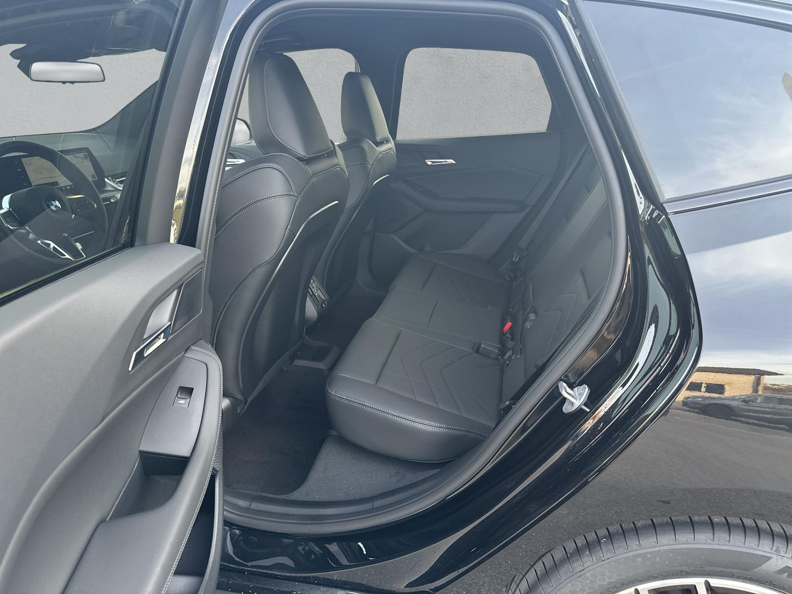 BMW 218d Active Tourer M Sport DKG - 12