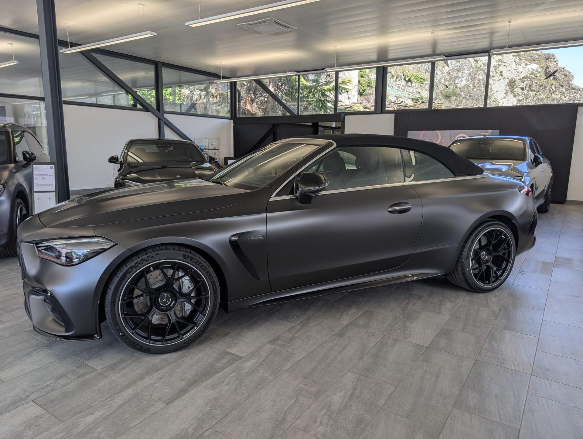 MERCEDES-BENZ CLE 53 AMG 4matic+ Cabriolet - 2