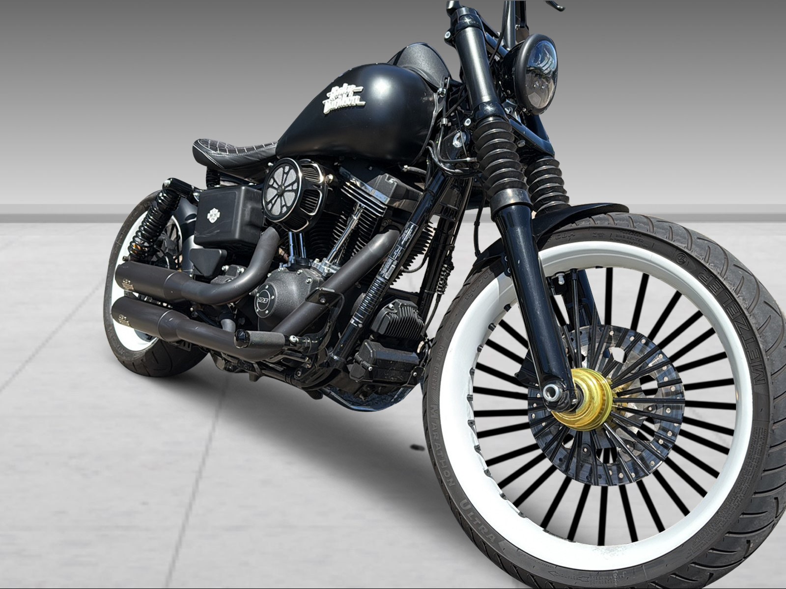 HARLEY-DAVIDSON FXDB Dyna Street Bob 103 ABS - 9