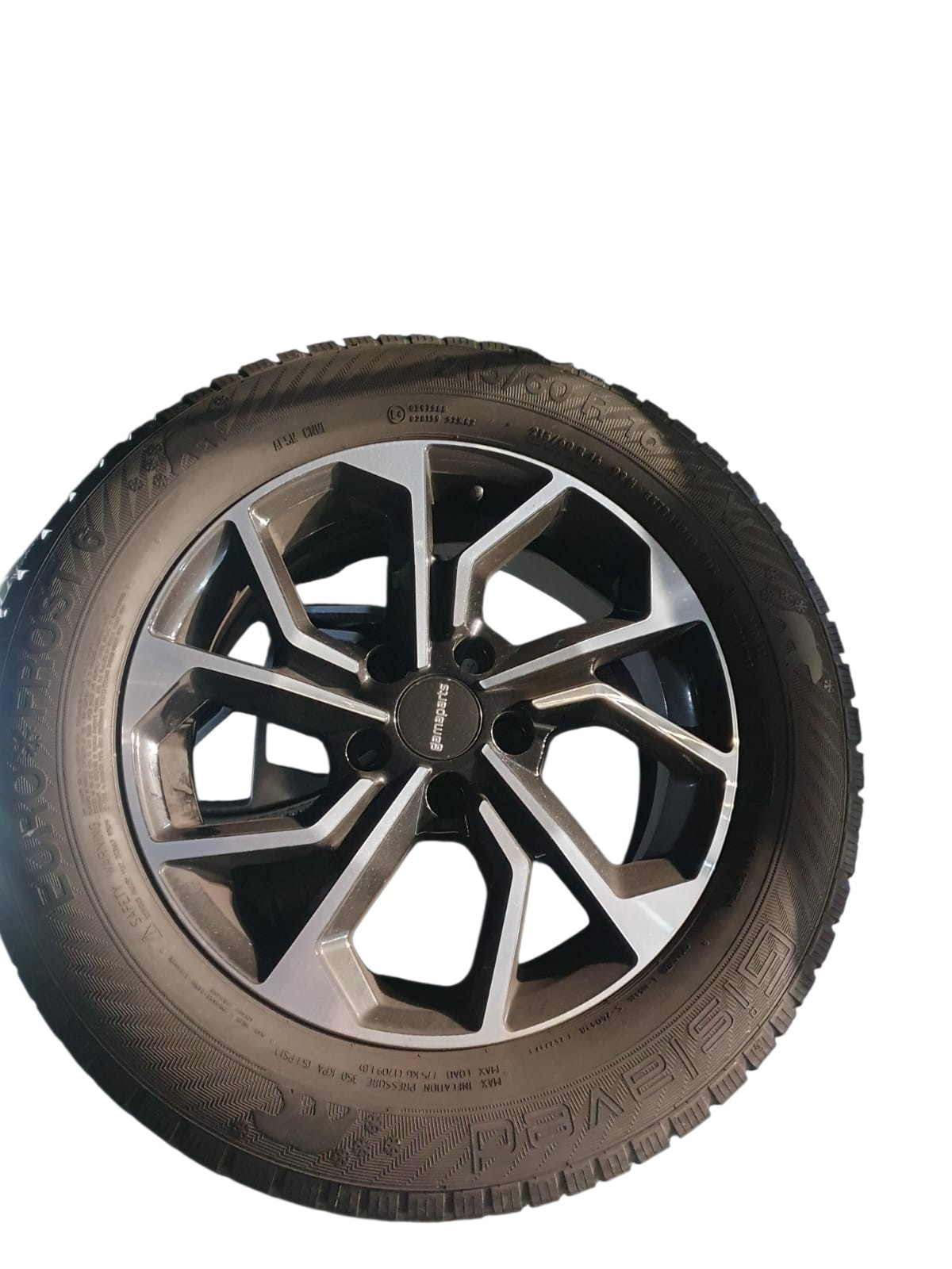 SKODA Karoq 2.0 TSI SportLine 4x4 DSG - 27