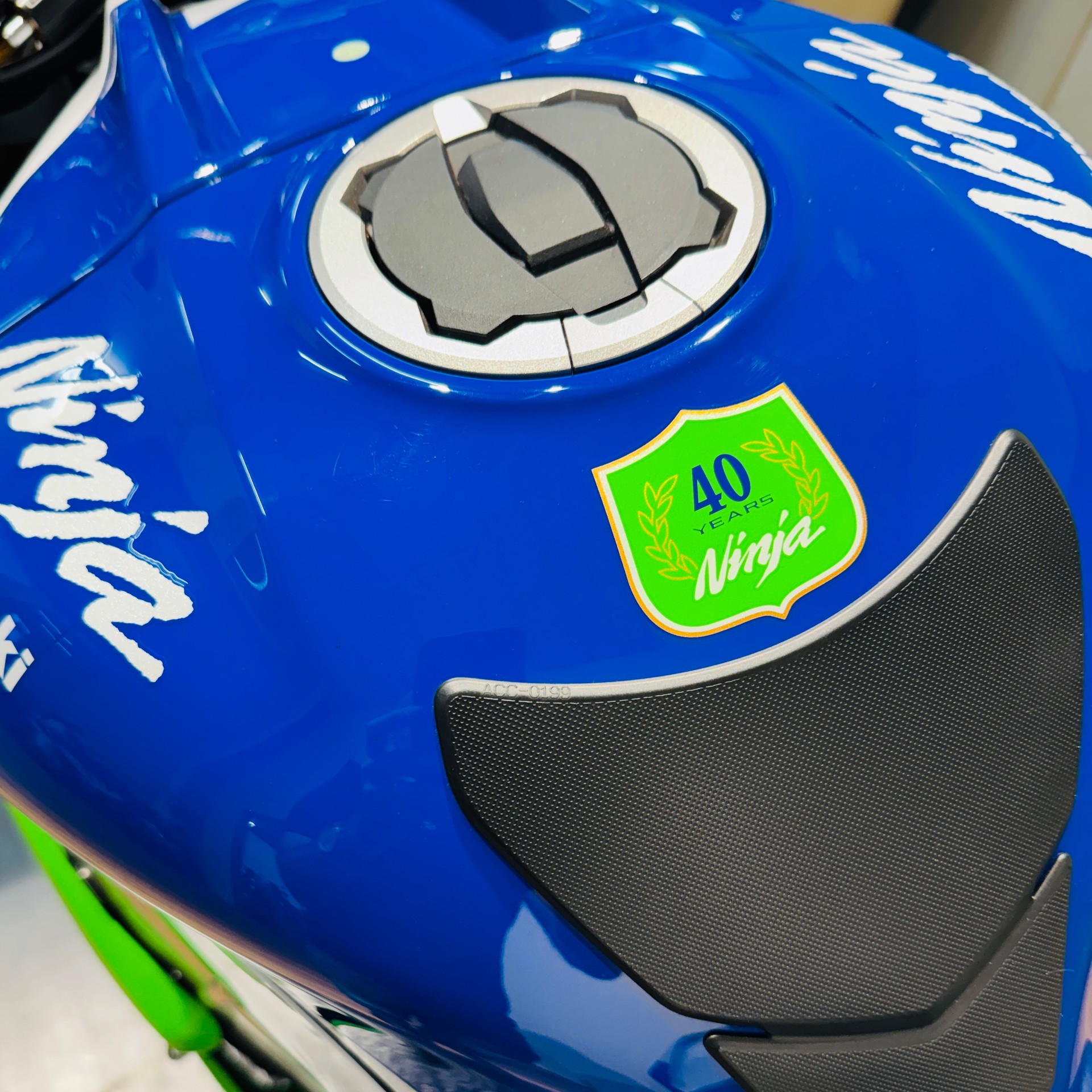 KAWASAKI Ninja ZX-10R - 12