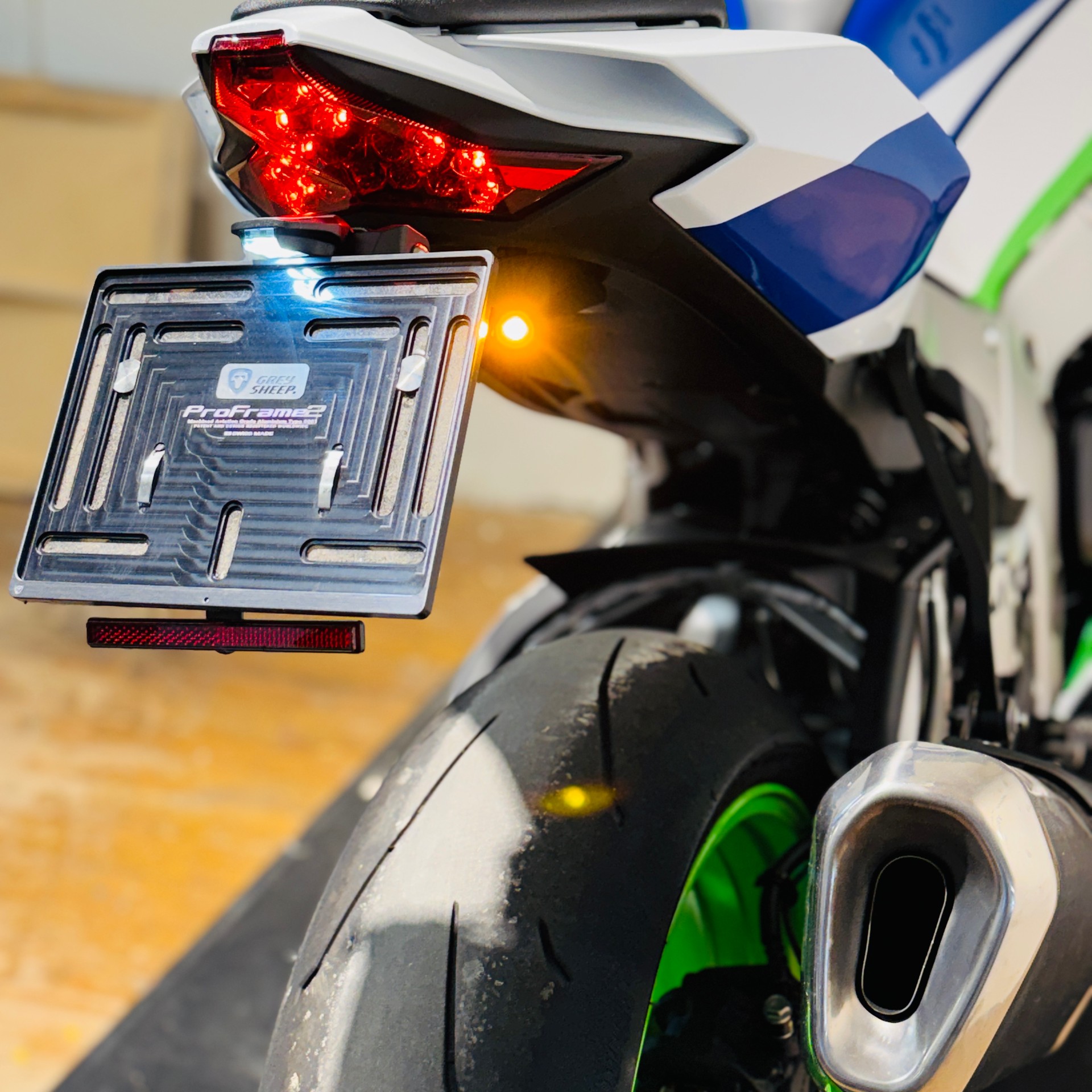 KAWASAKI Ninja ZX-10R - 11