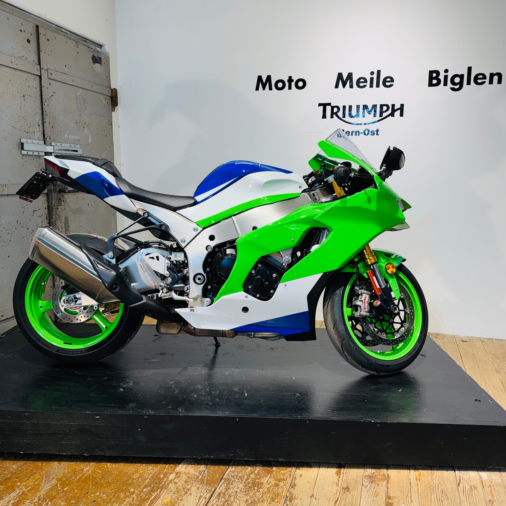 KAWASAKI Ninja ZX-10R - 4