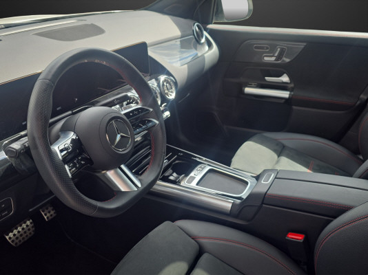 MERCEDES-BENZ GLA 220 4Matic 8G-DCT - 7