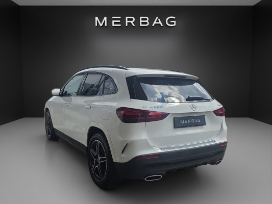 MERCEDES-BENZ GLA 220 4Matic 8G-DCT - 4