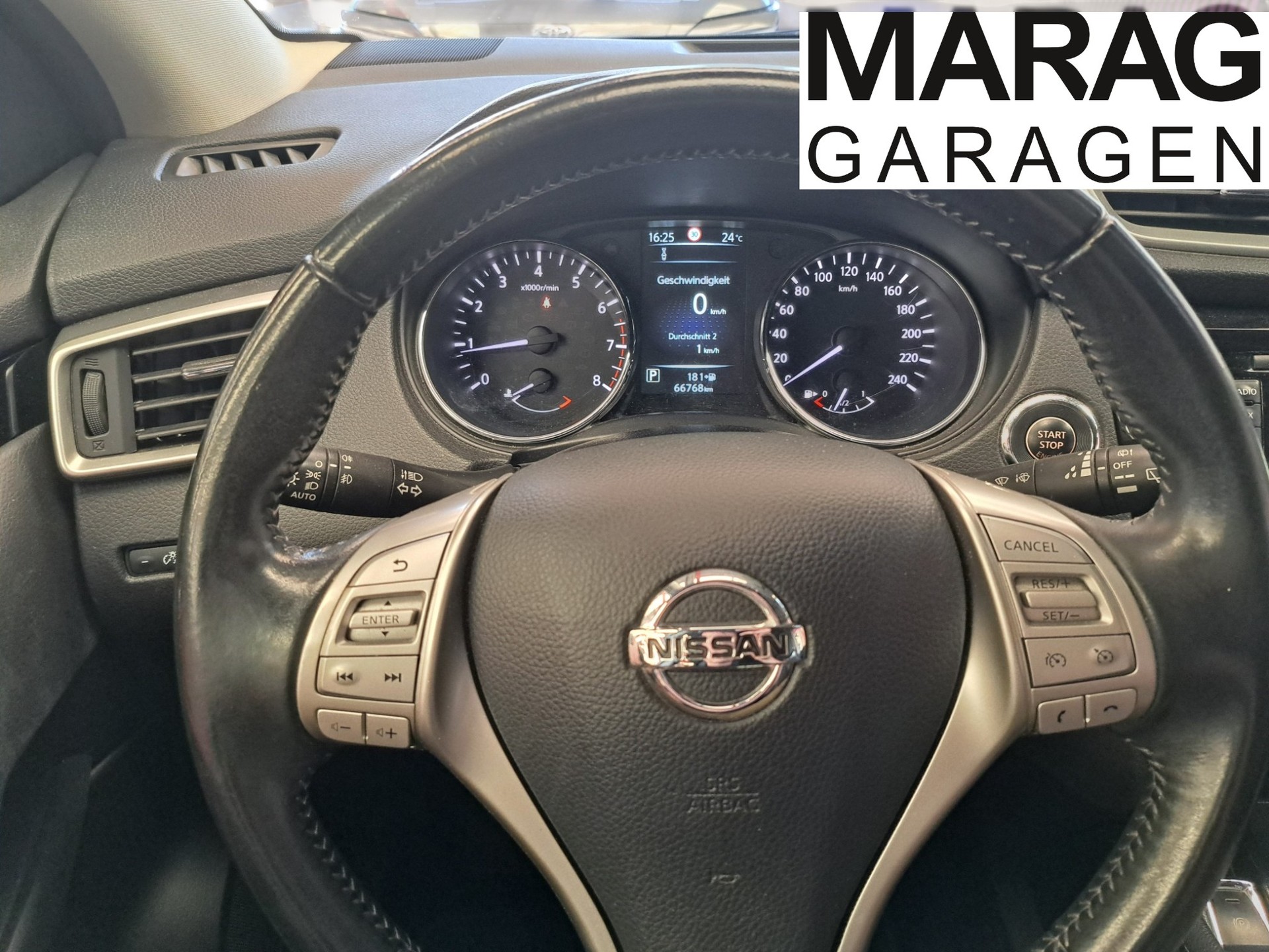 NISSAN Qashqai 1.2 DIG-T tekna Xtronic CVT - 10