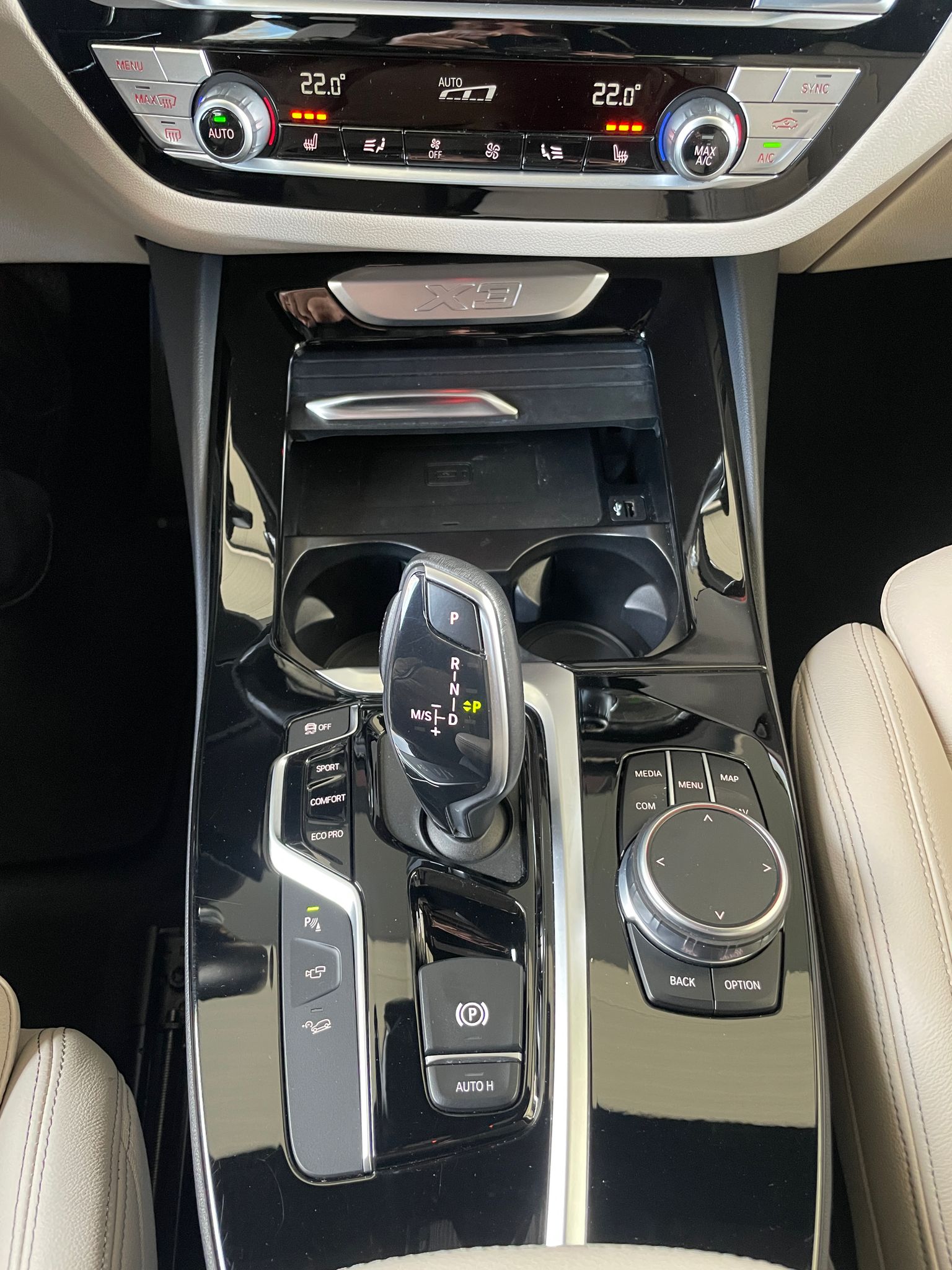 BMW X3 30d xDrive SAG-8