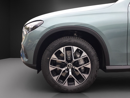 MERCEDES-BENZ GLC 300 e 4M EQ Star - 13