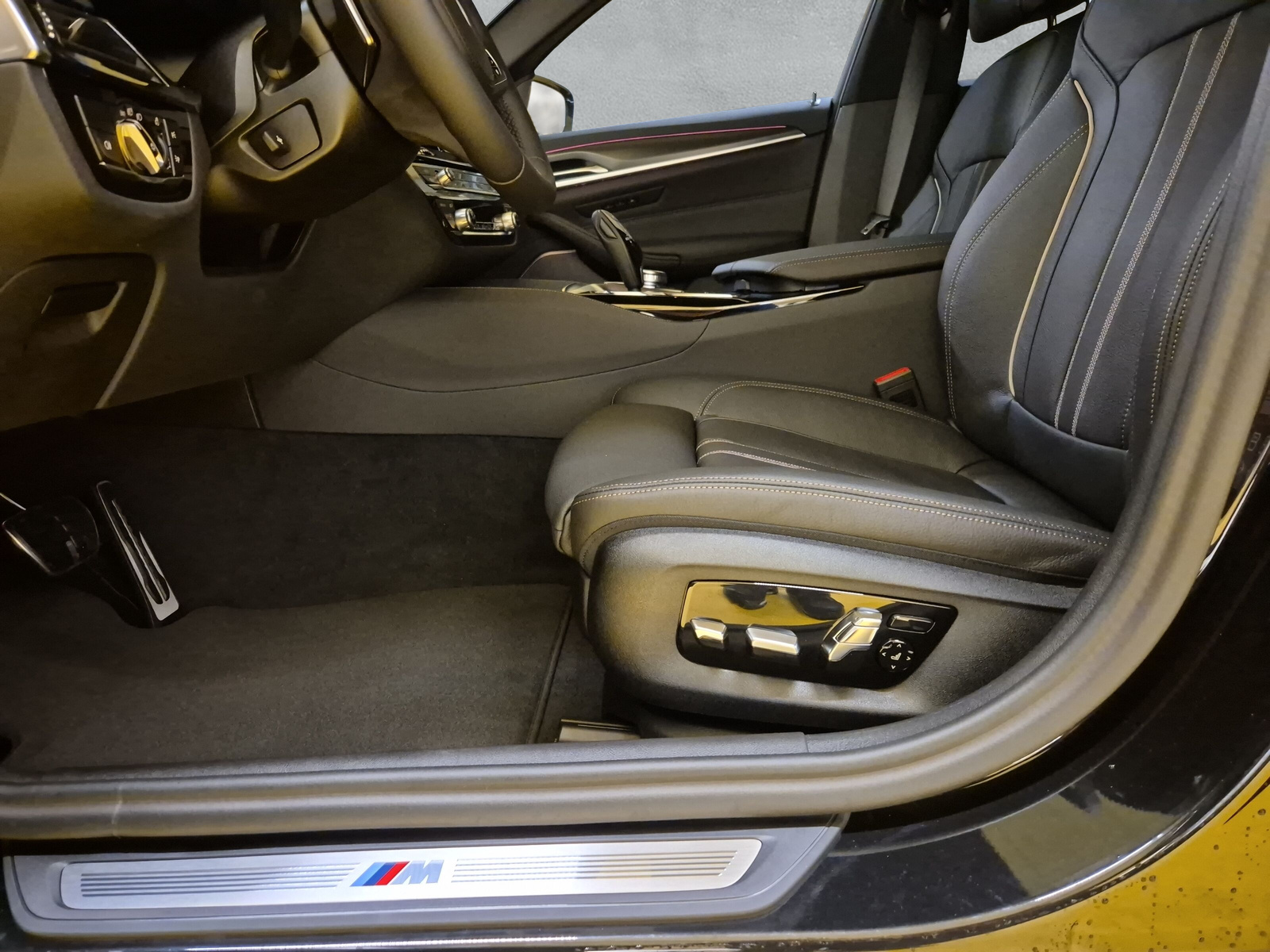 BMW 520d xDrive 48V Touring M Sport Pro Steptronic - 18