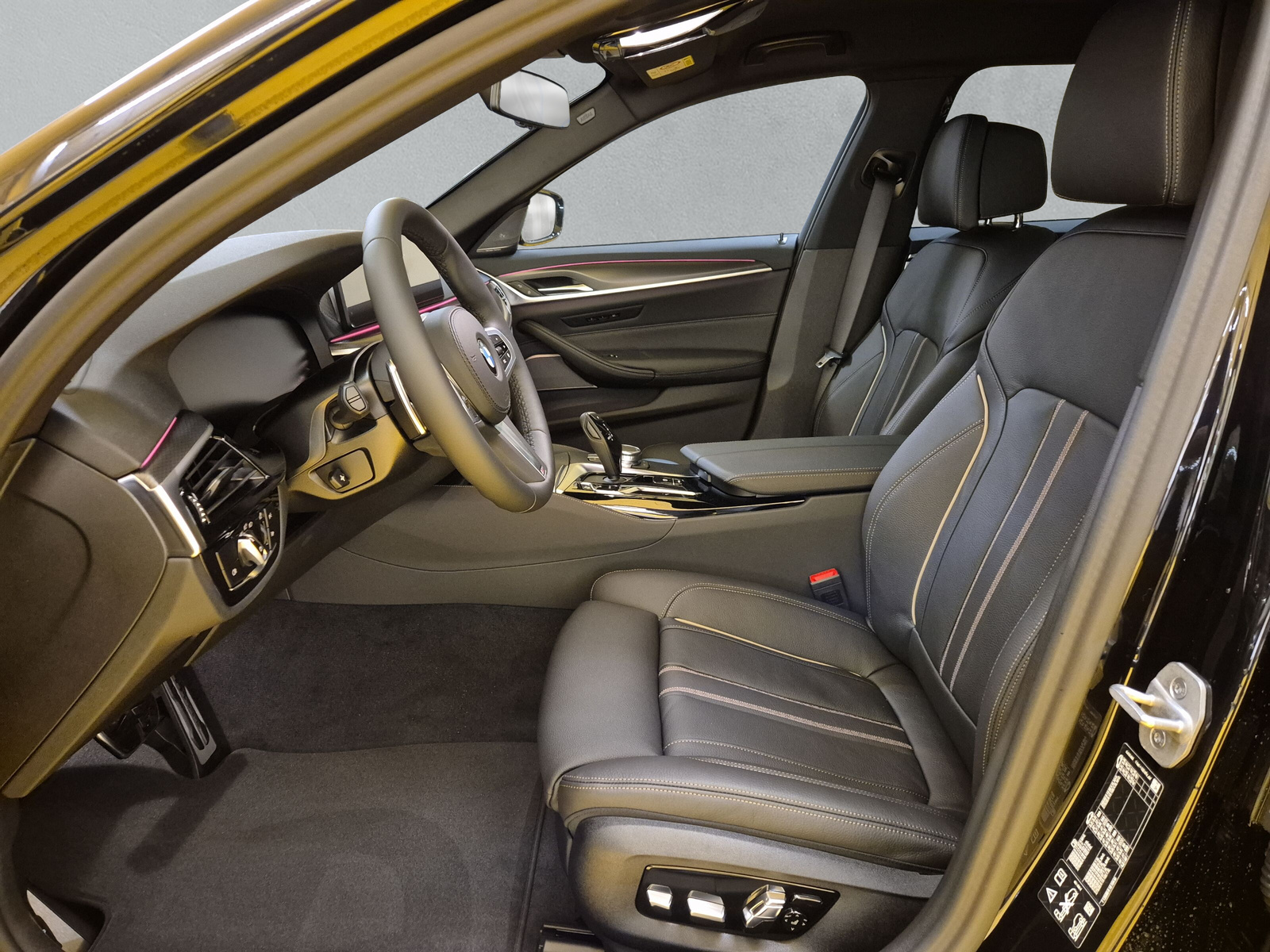 BMW 520d xDrive 48V Touring M Sport Pro Steptronic - 6