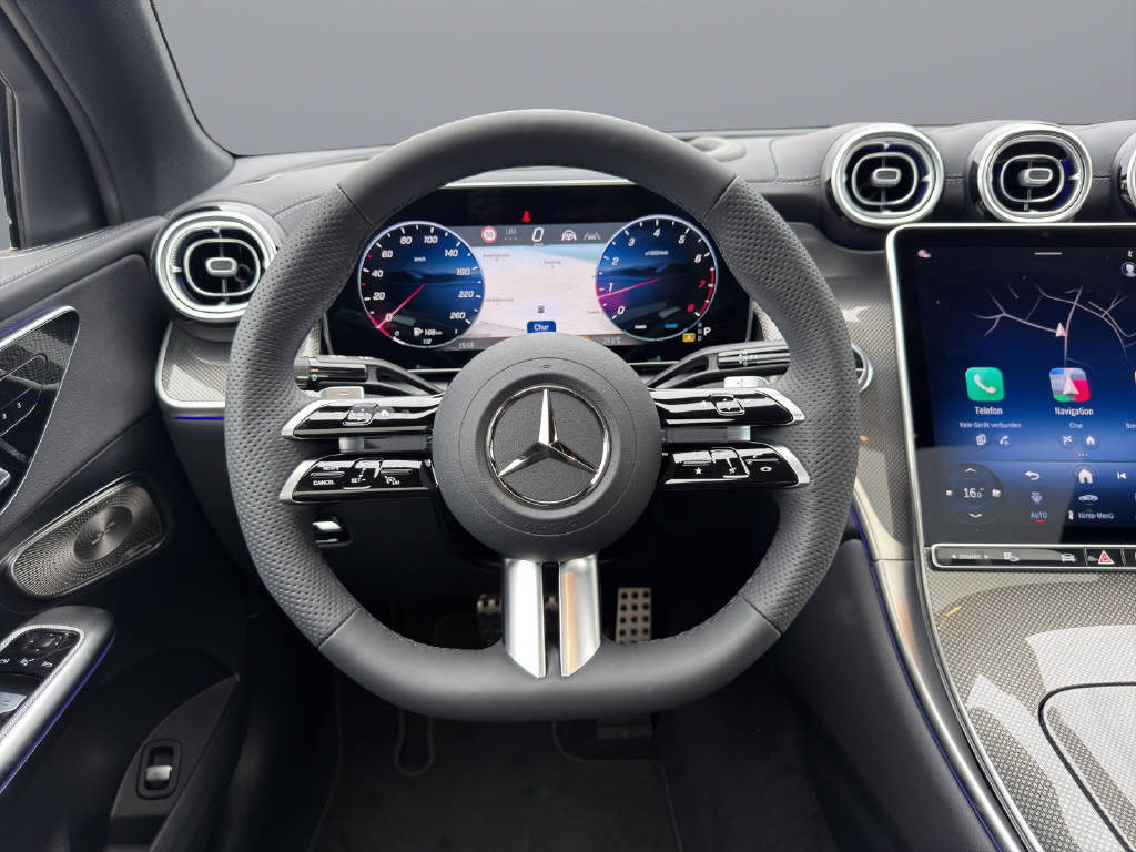 MERCEDES-BENZ GLC 300 AMG Line 4matic Coupé - 11