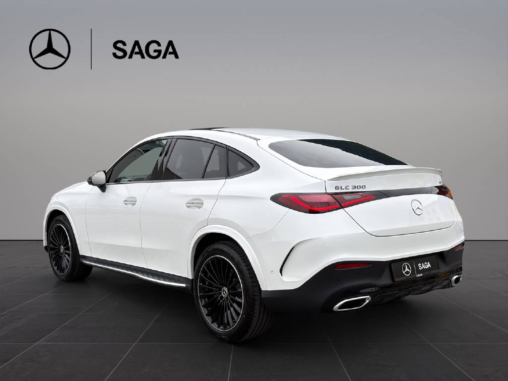 MERCEDES-BENZ GLC 300 AMG Line 4matic Coupé - 4