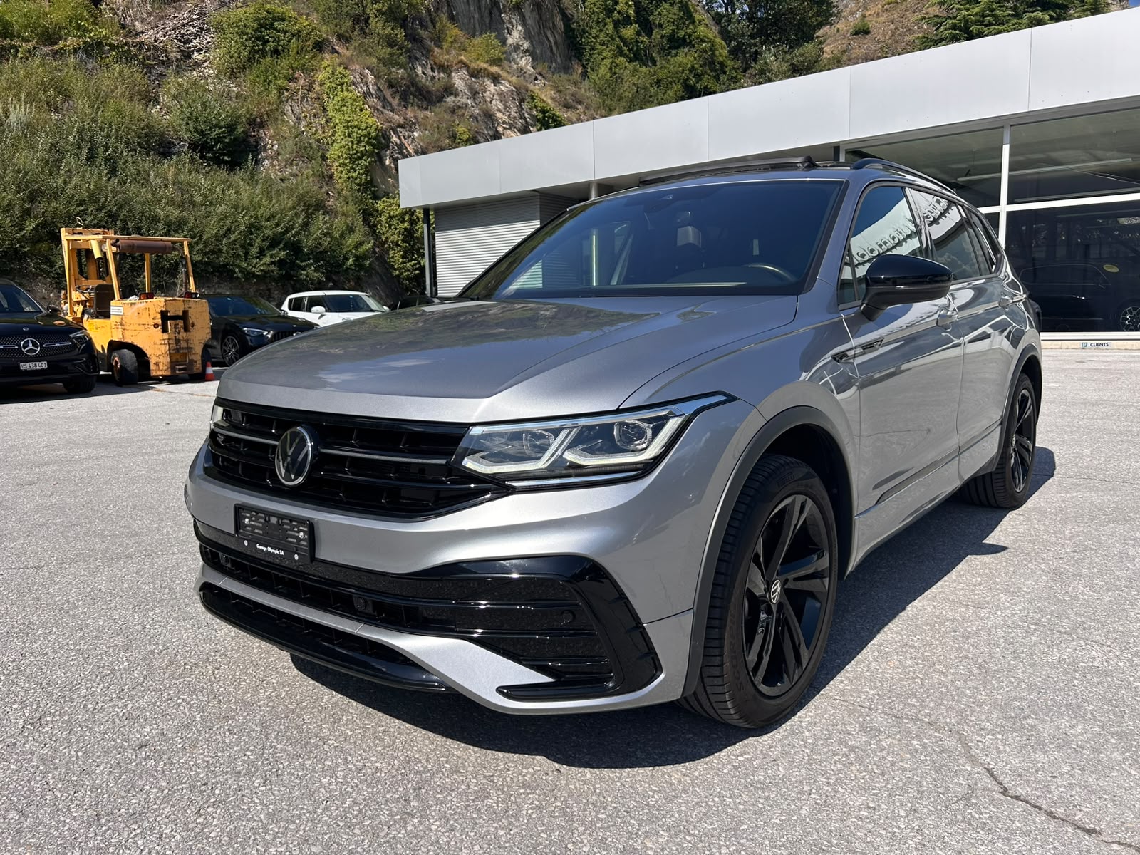 VW Tiguan Allspace 2.0 R-Line 4M