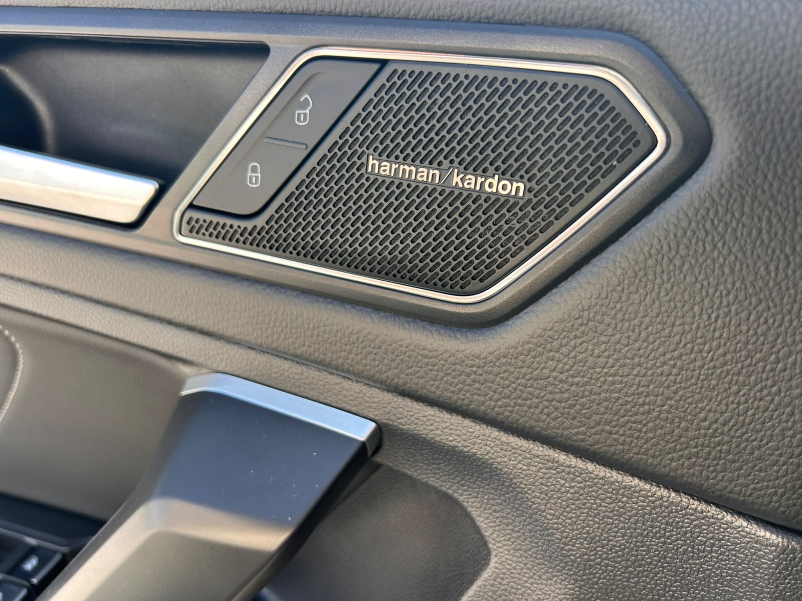 VW Tiguan Allspace 2.0 R-Line 4M - 16