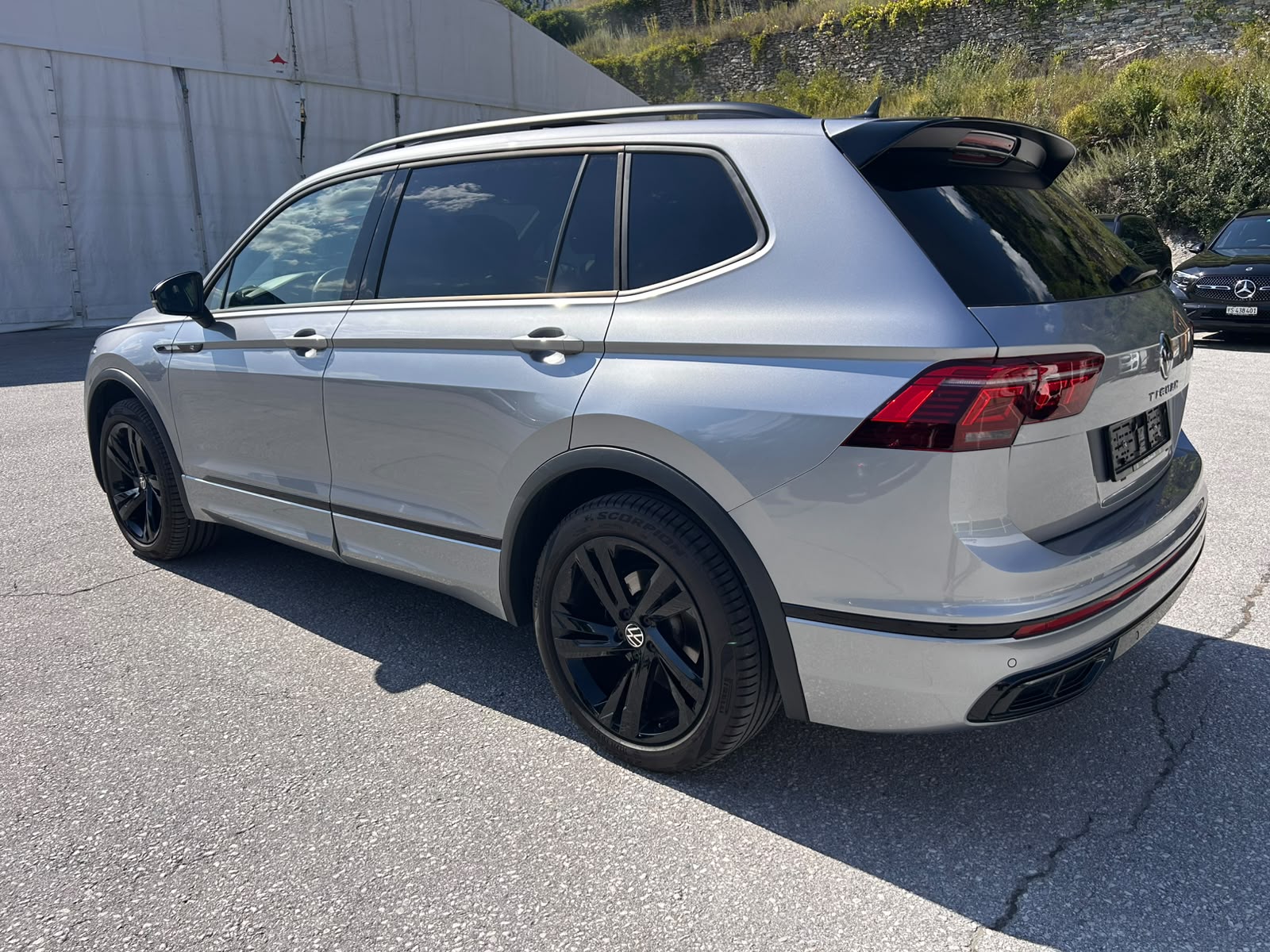 VW Tiguan Allspace 2.0 R-Line 4M - 3