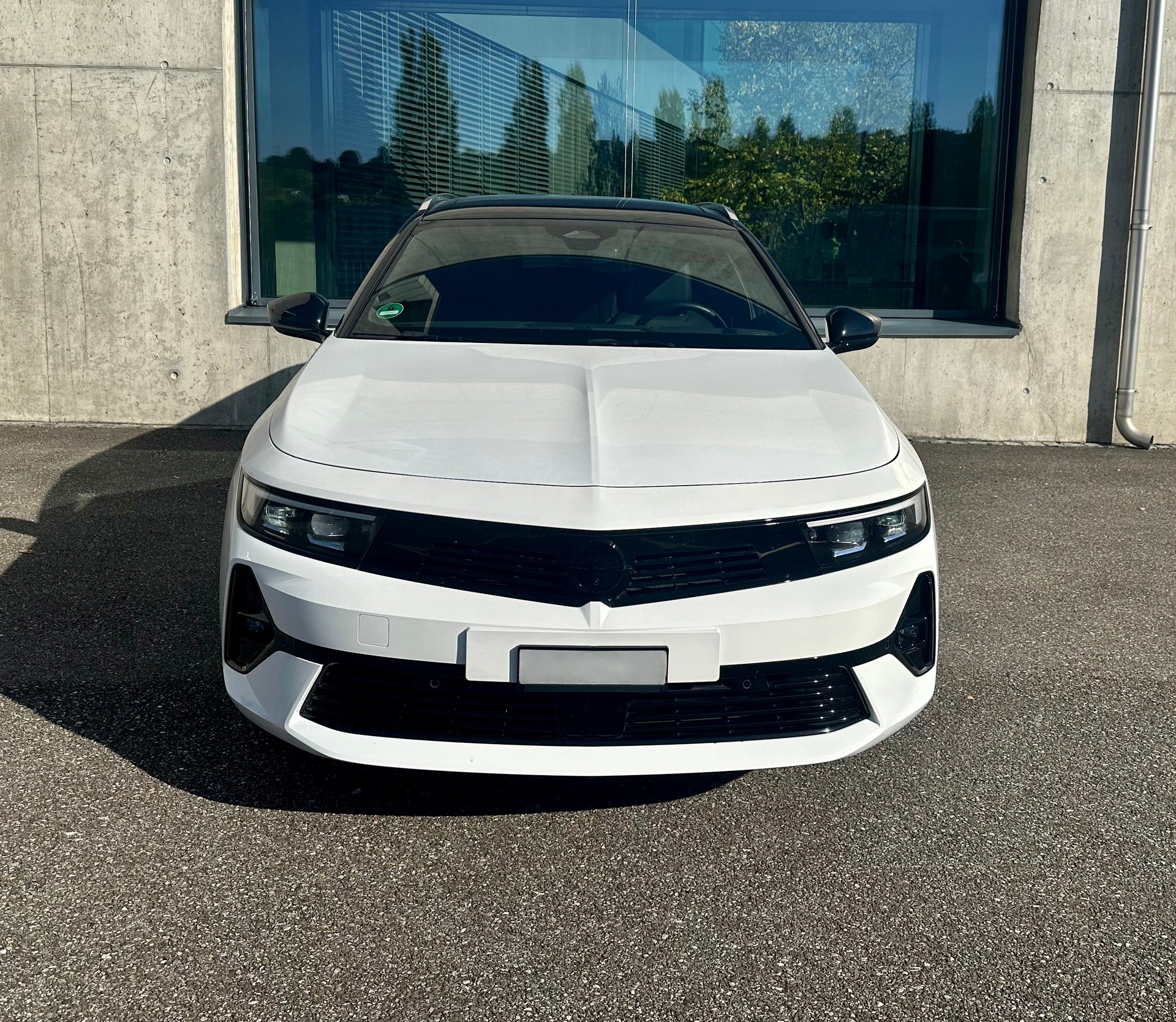 OPEL Astra Sports Tourer 1.2i Turbo Ultimate A - 2