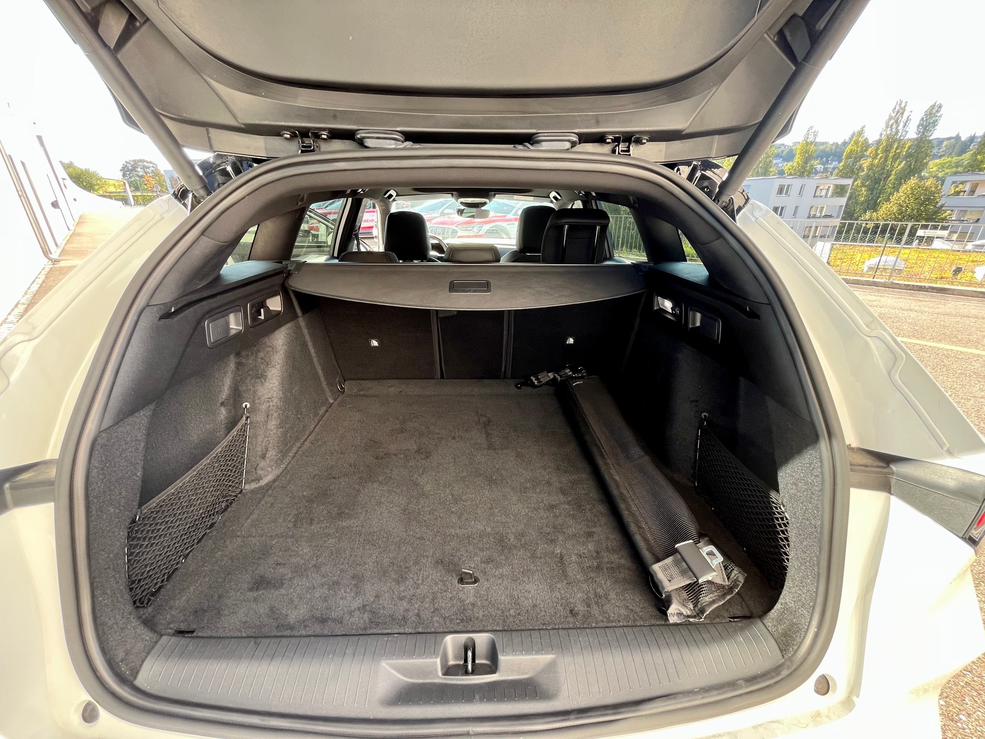 OPEL Astra Sports Tourer 1.2i Turbo Ultimate A - 8