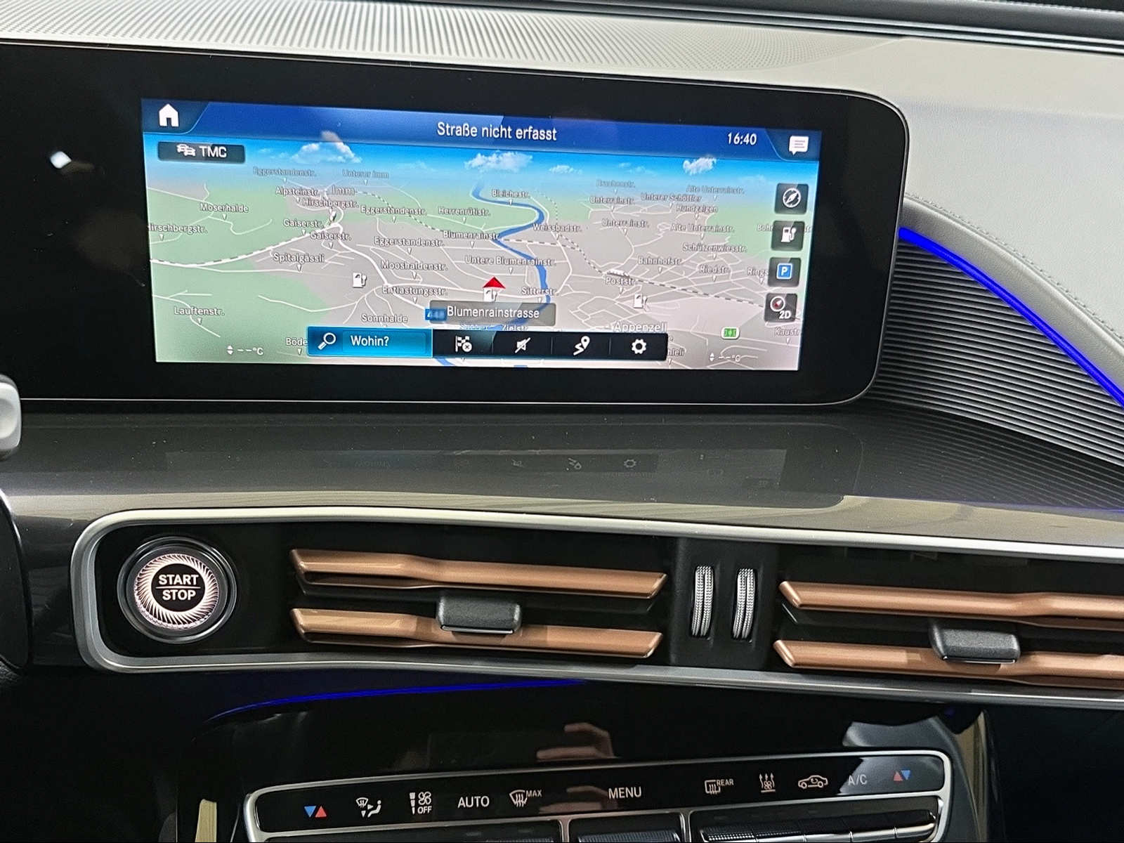 MERCEDES-BENZ EQC 400 4Matic - 12