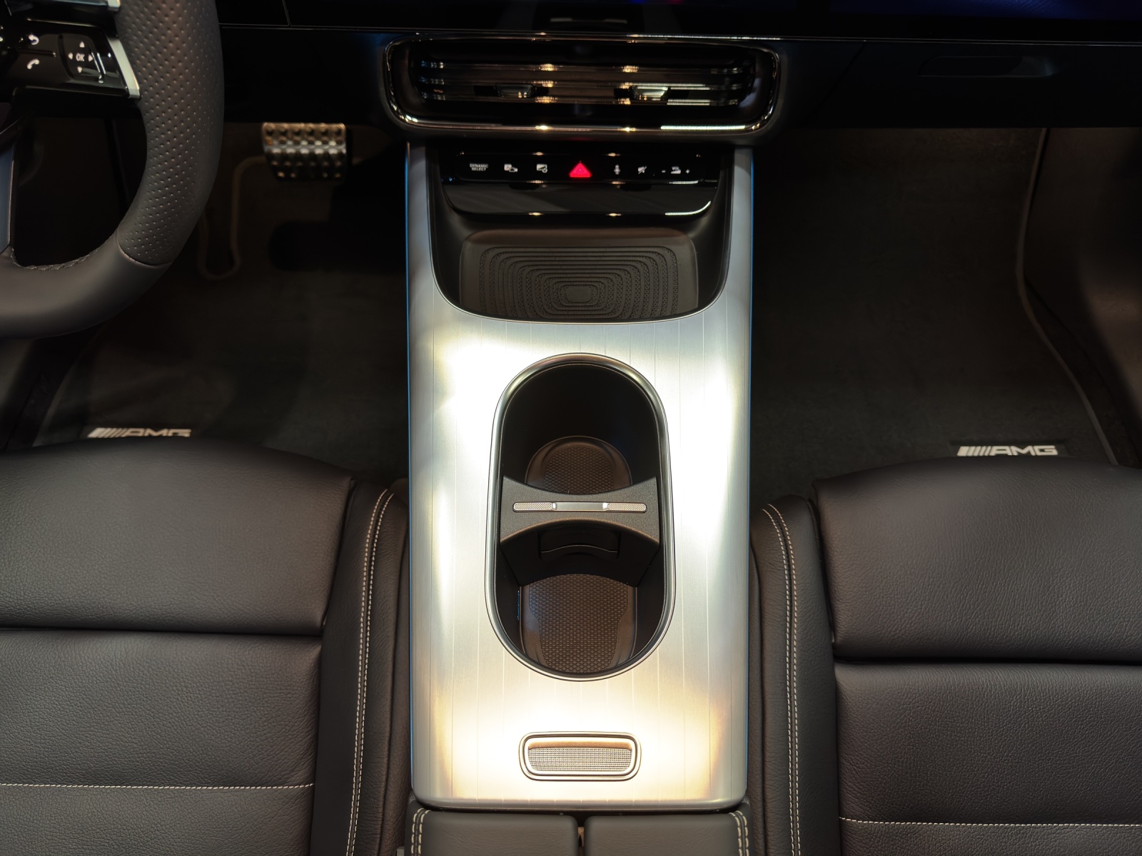 MERCEDES-BENZ CLA SB 350 4M 85 kWh EQ - 14