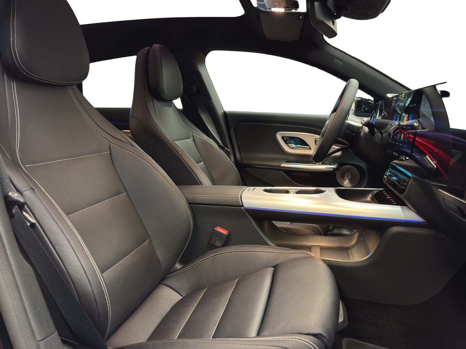 MERCEDES-BENZ CLA SB 350 4M 85 kWh EQ - 17