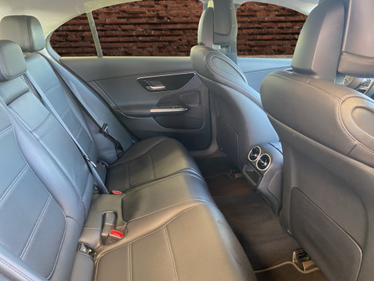 MERCEDES-BENZ C 180 Avantgarde - 12