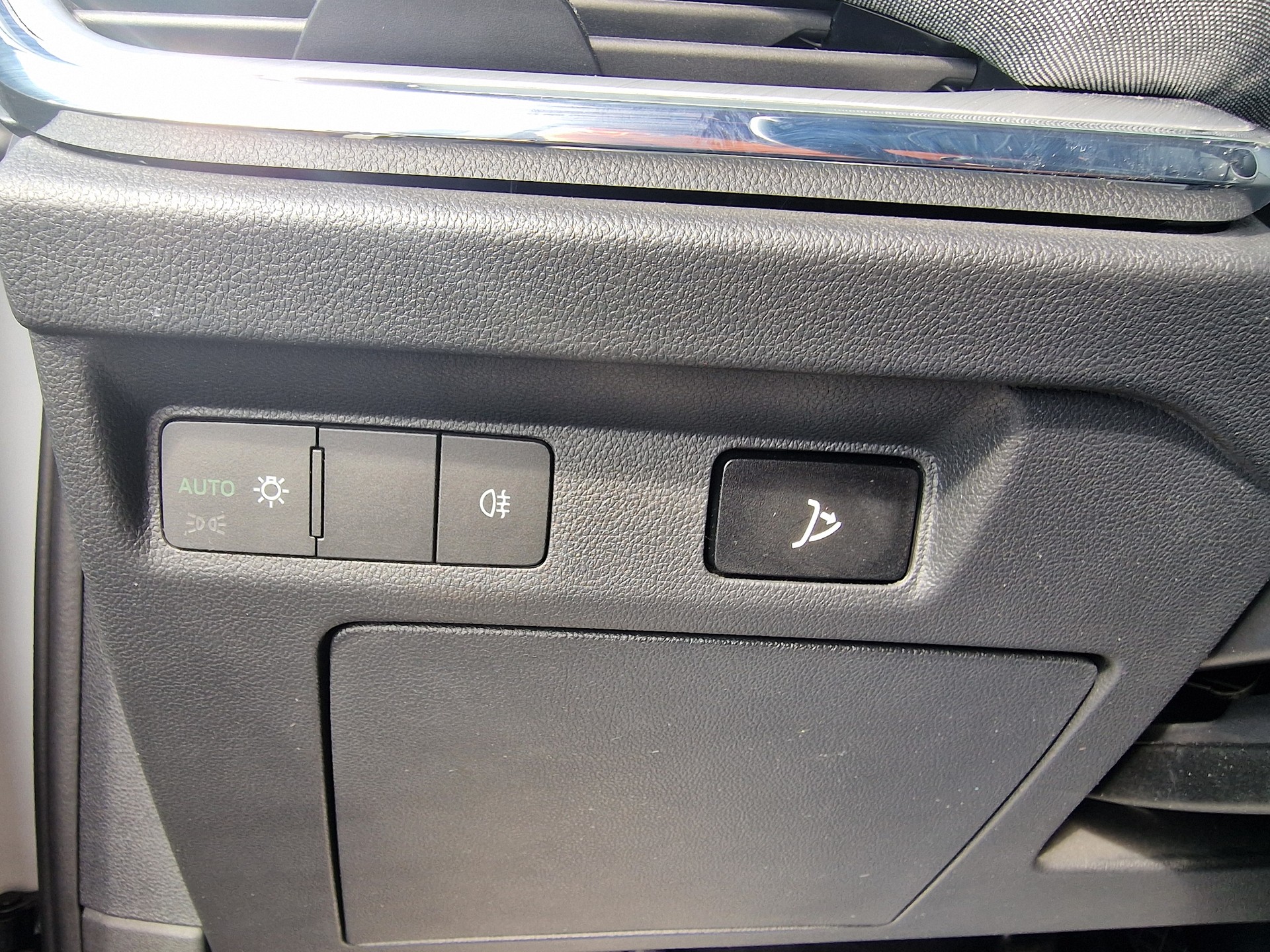 SKODA Enyaq iV 80 24Mt Gara MFK Neu - 22